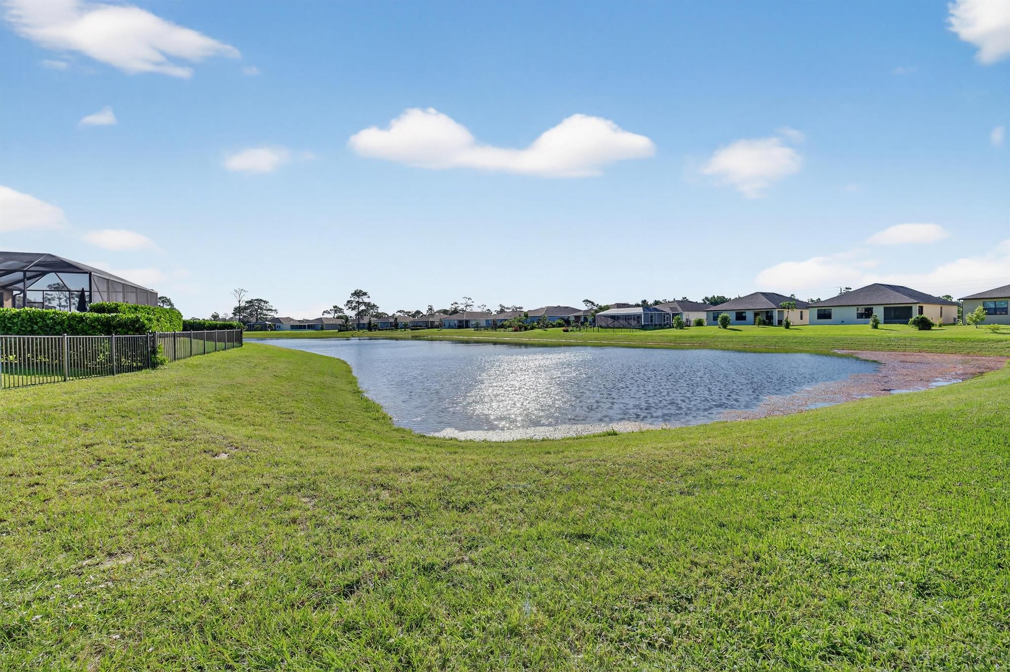 LOST TREE PRESERVE - Residential Lease