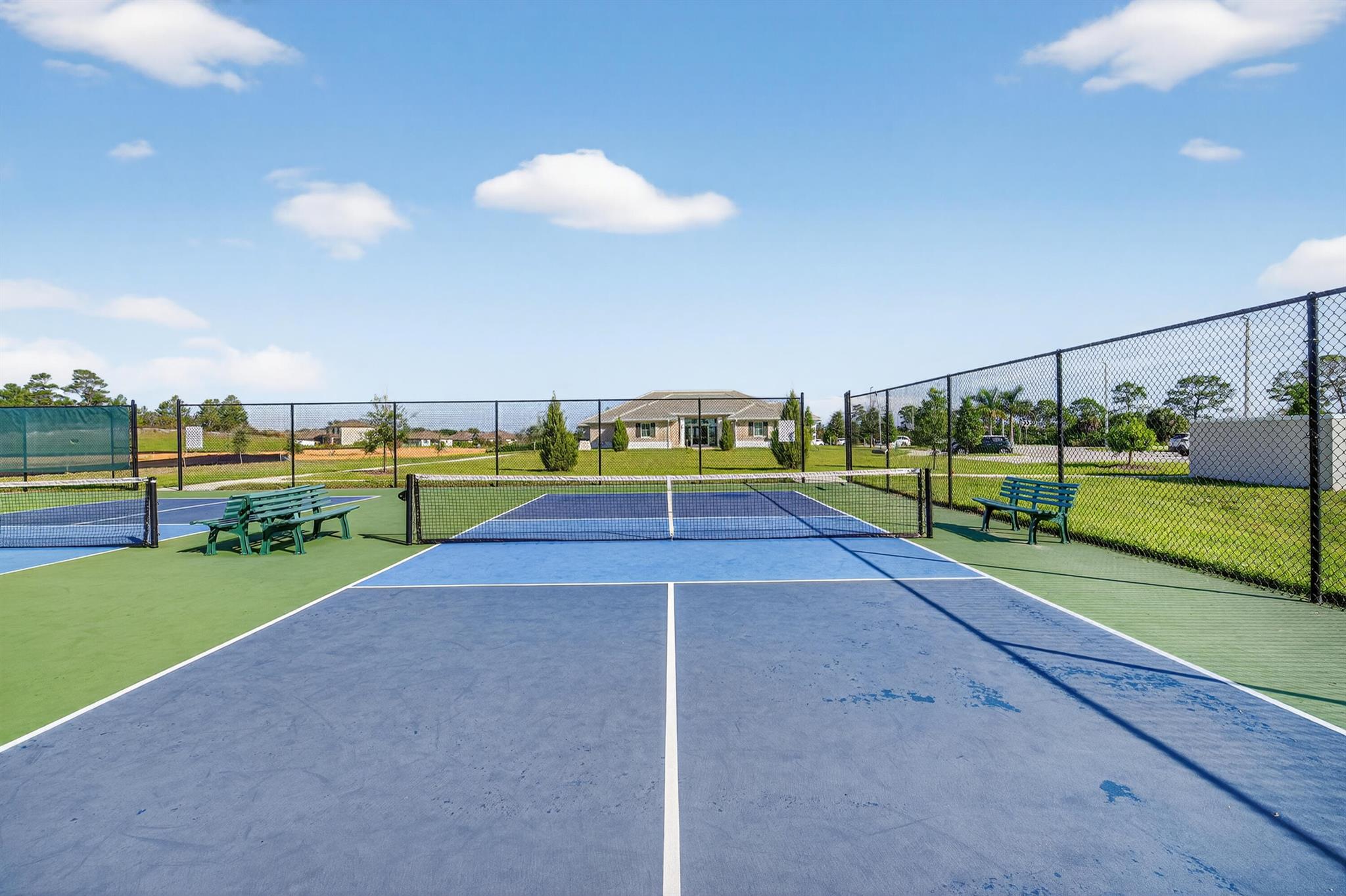 LOST TREE PRESERVE - Residential Lease