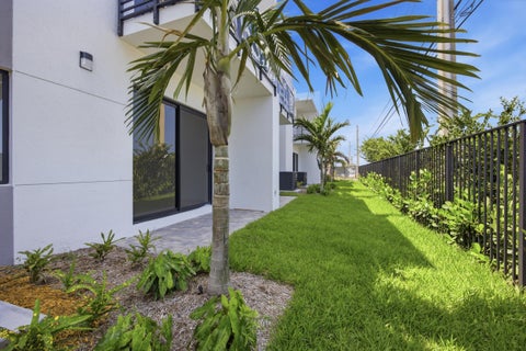 Tiny photo for 1542 NW 1st Avenue, Pompano Beach, FL 33060 (MLS # B26041295)