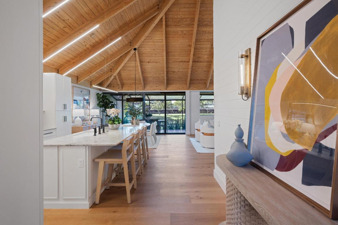 11902 Tilden Place, Wellington, FL, 33414/$1,795,000 4 11902 Tilden Place