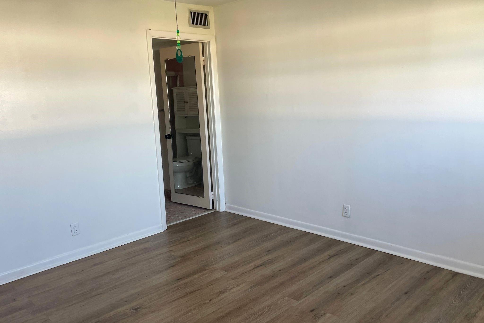 VENETIAN TERRACE CONDO - Residential Lease