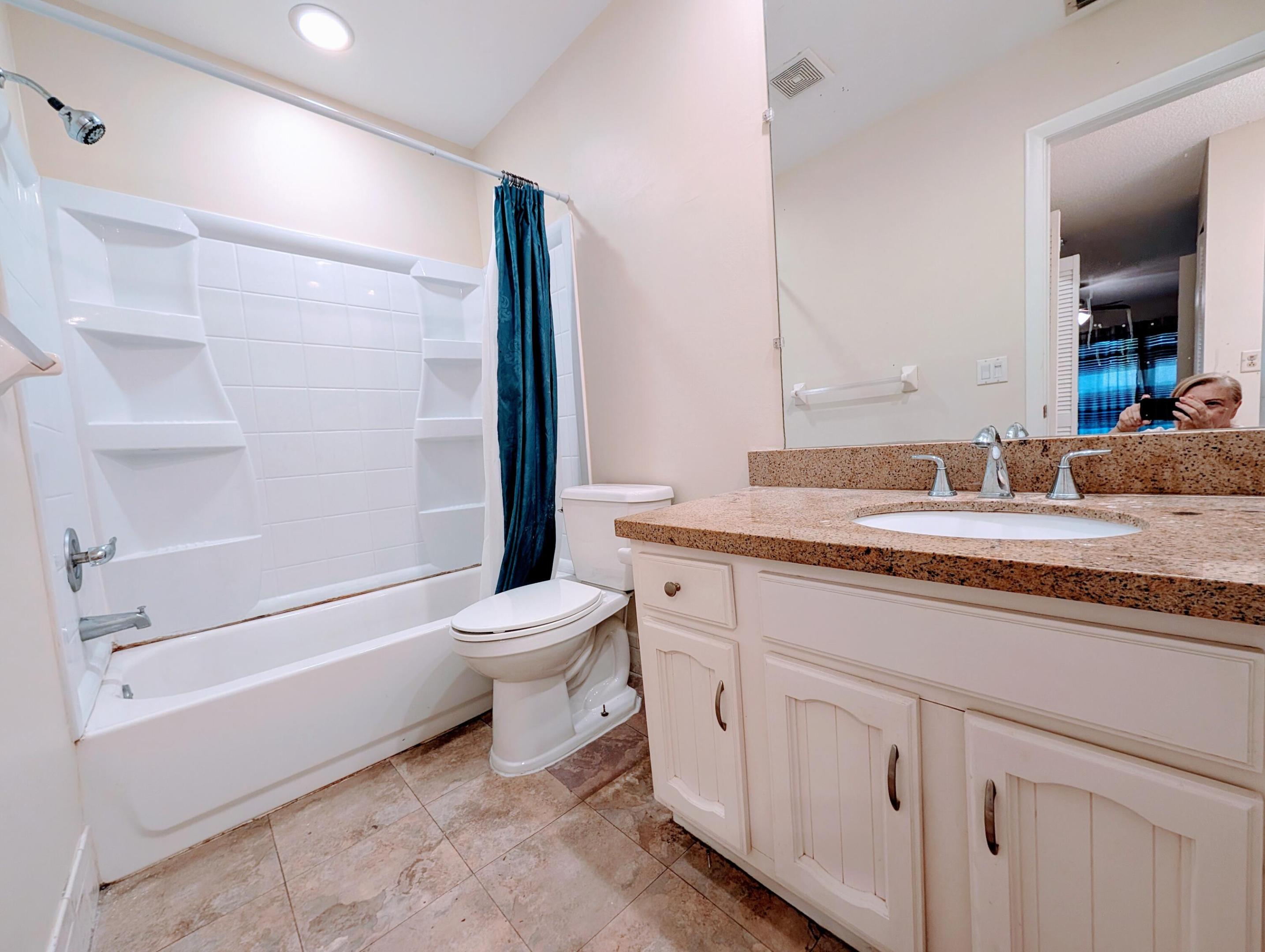 CHRISTIAN VILLAS 2 - Residential Lease