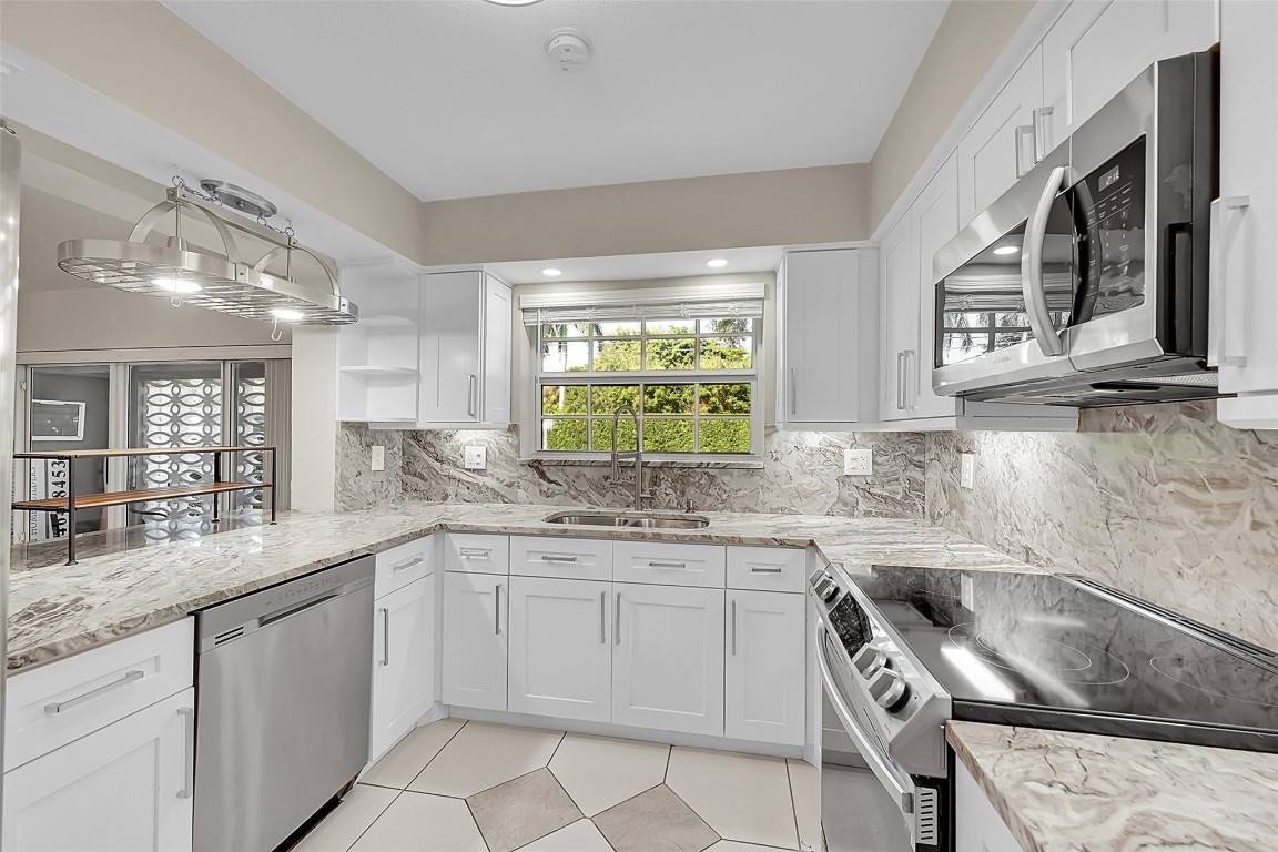 Edgefield 1st Sec 49-31 B - Residential