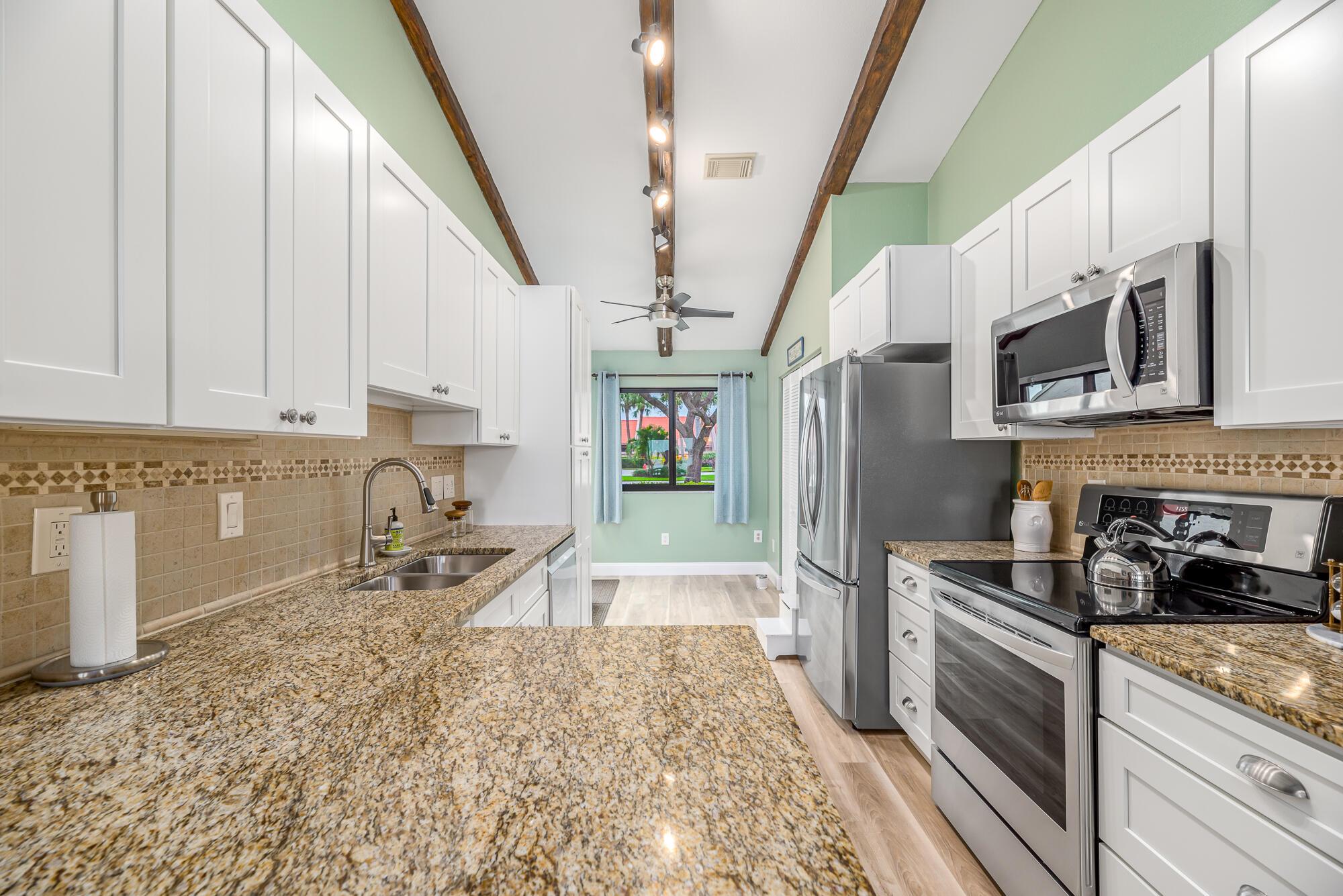 Villas Of Sandpiper Bay - Residential