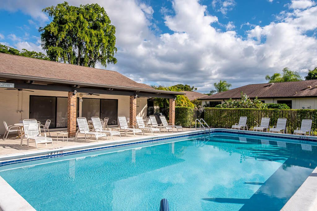 Photo of 4760 Greentree Way #A, Boynton Beach, FL 33436 (MLS # R11141962)