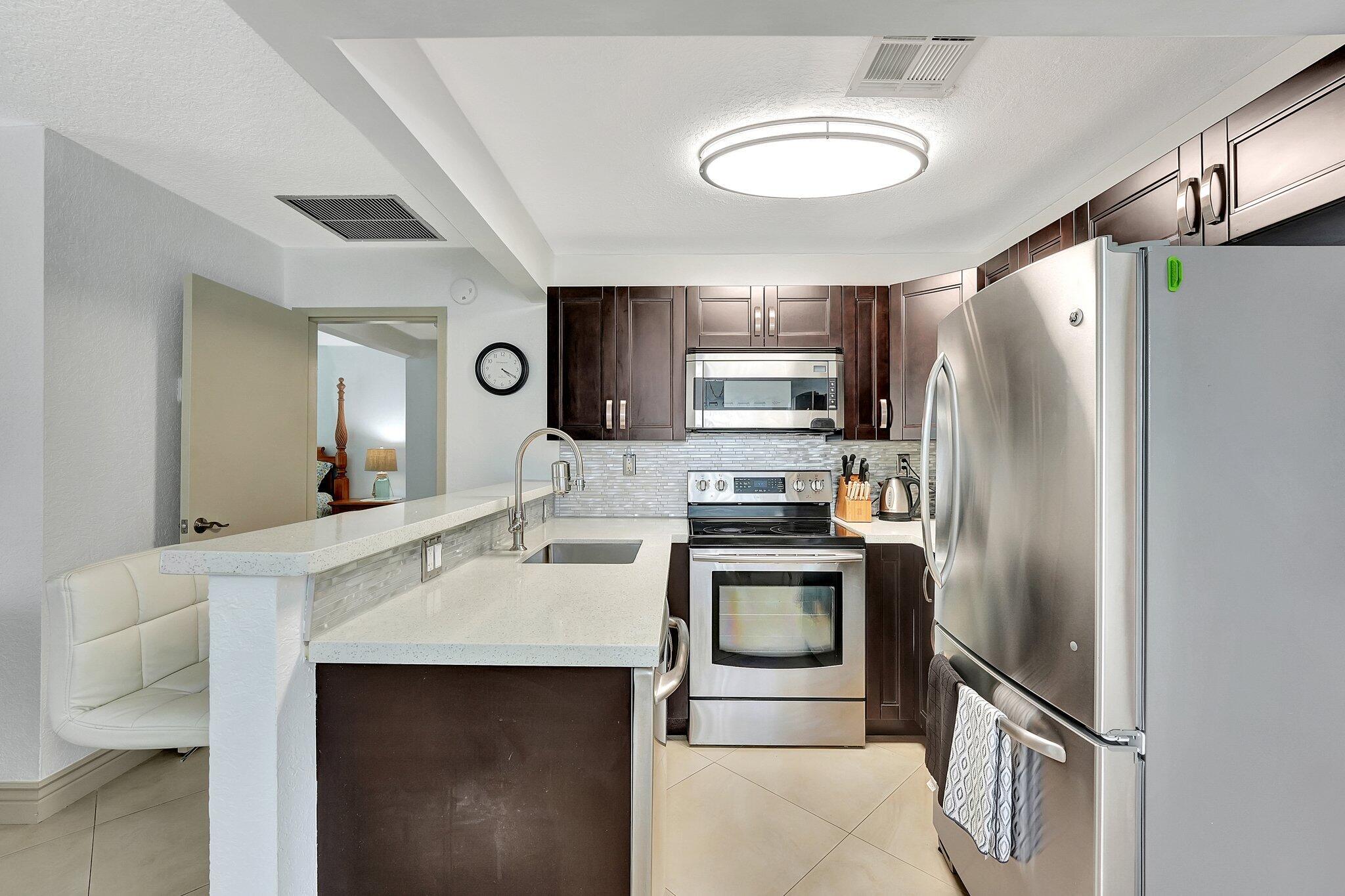 3212 NE 12th Street 201