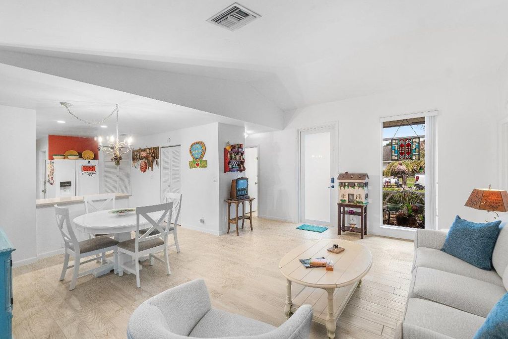 Photo of 6371 Hitchin Post Way, Delray Beach, FL 33484 (MLS # R11154930)