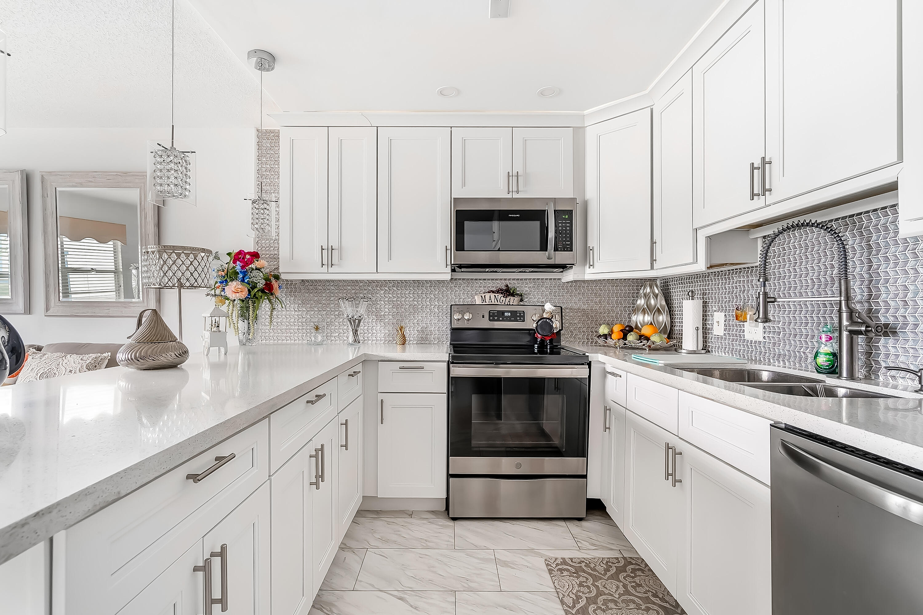 LINCOLN AT CENTURY VILLAGE CONDO - Residential