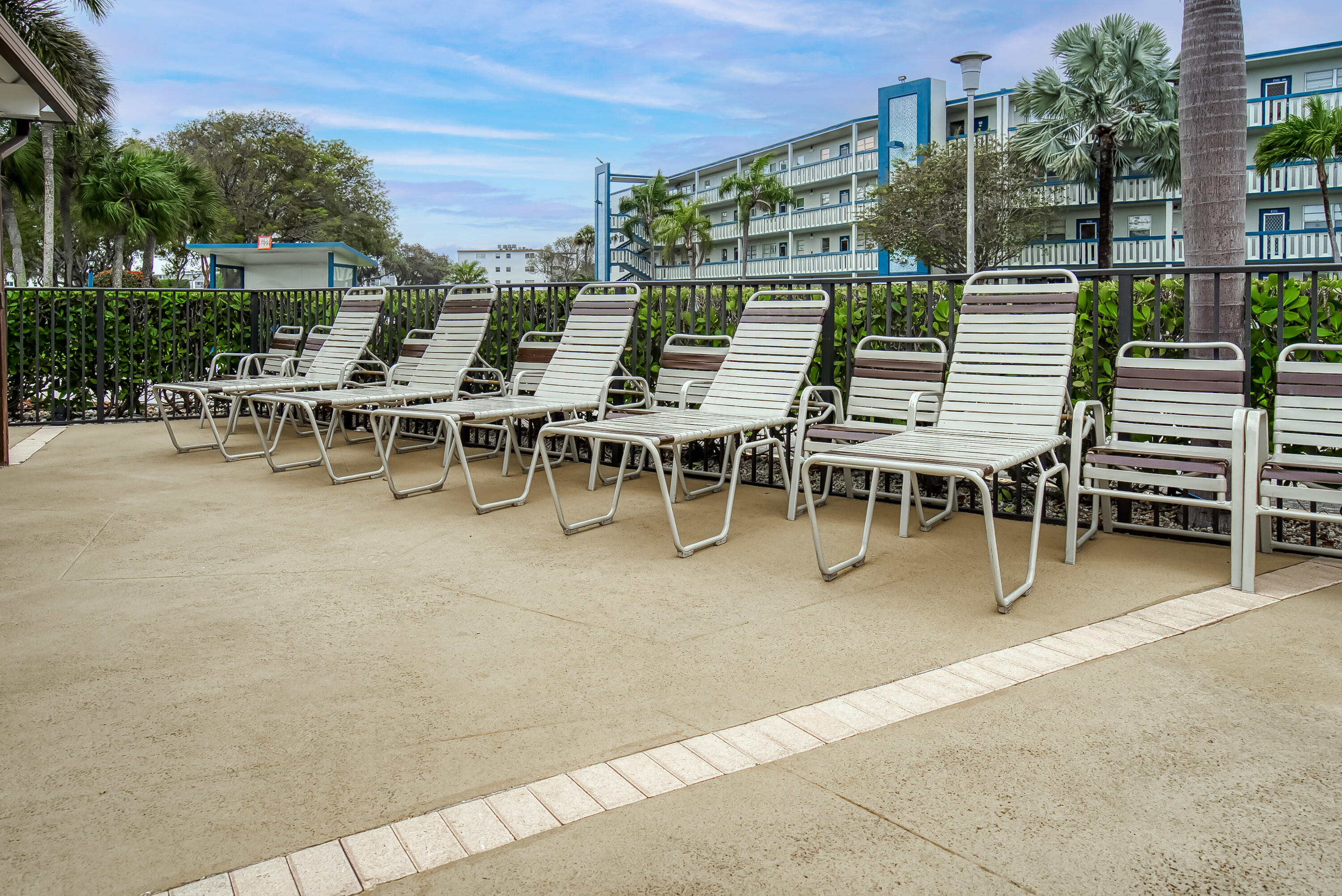 LINCOLN AT CENTURY VILLAGE CONDO - Residential