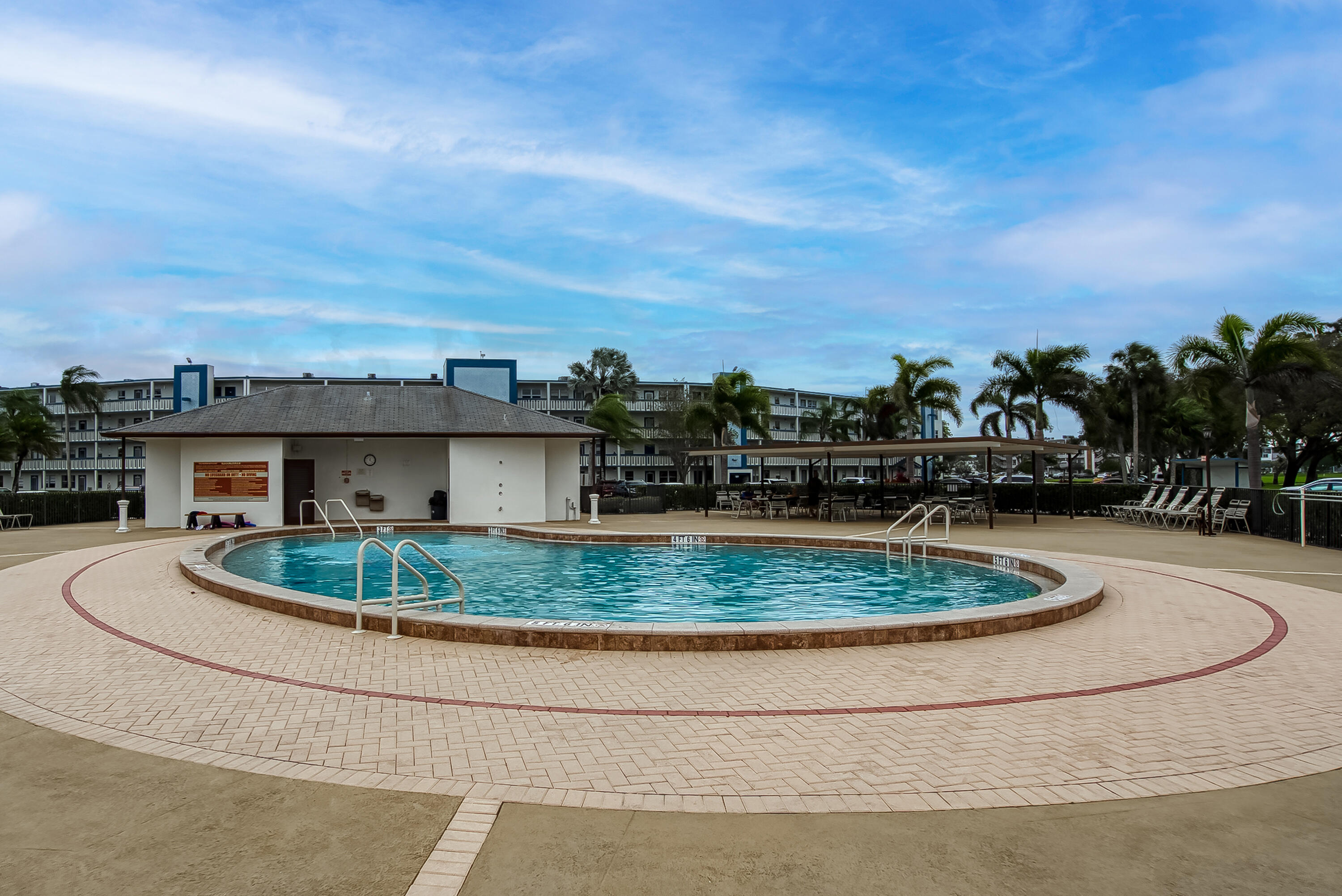 LINCOLN AT CENTURY VILLAGE CONDO - Residential