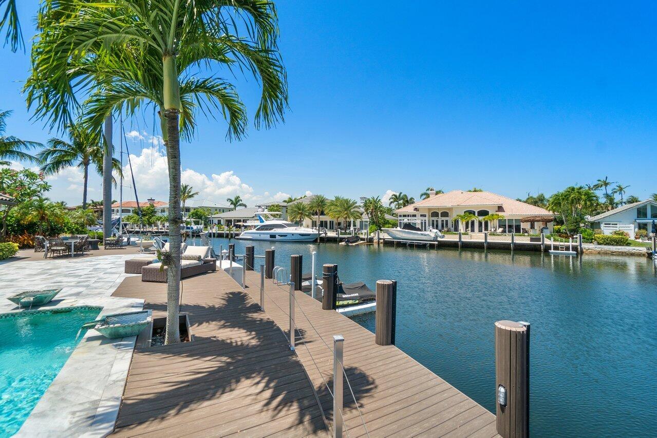 LIGHTHOUSE POINT - Residential