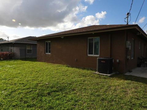 Tiny photo for 2764 NW 1st Court, Pompano Beach, FL 33069 (MLS # B26036672)