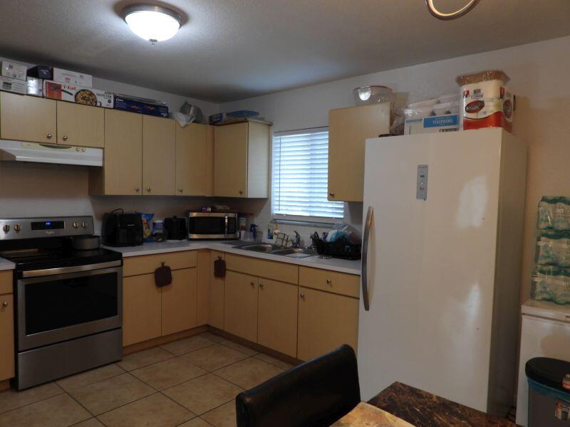 2764 NW 1st Court