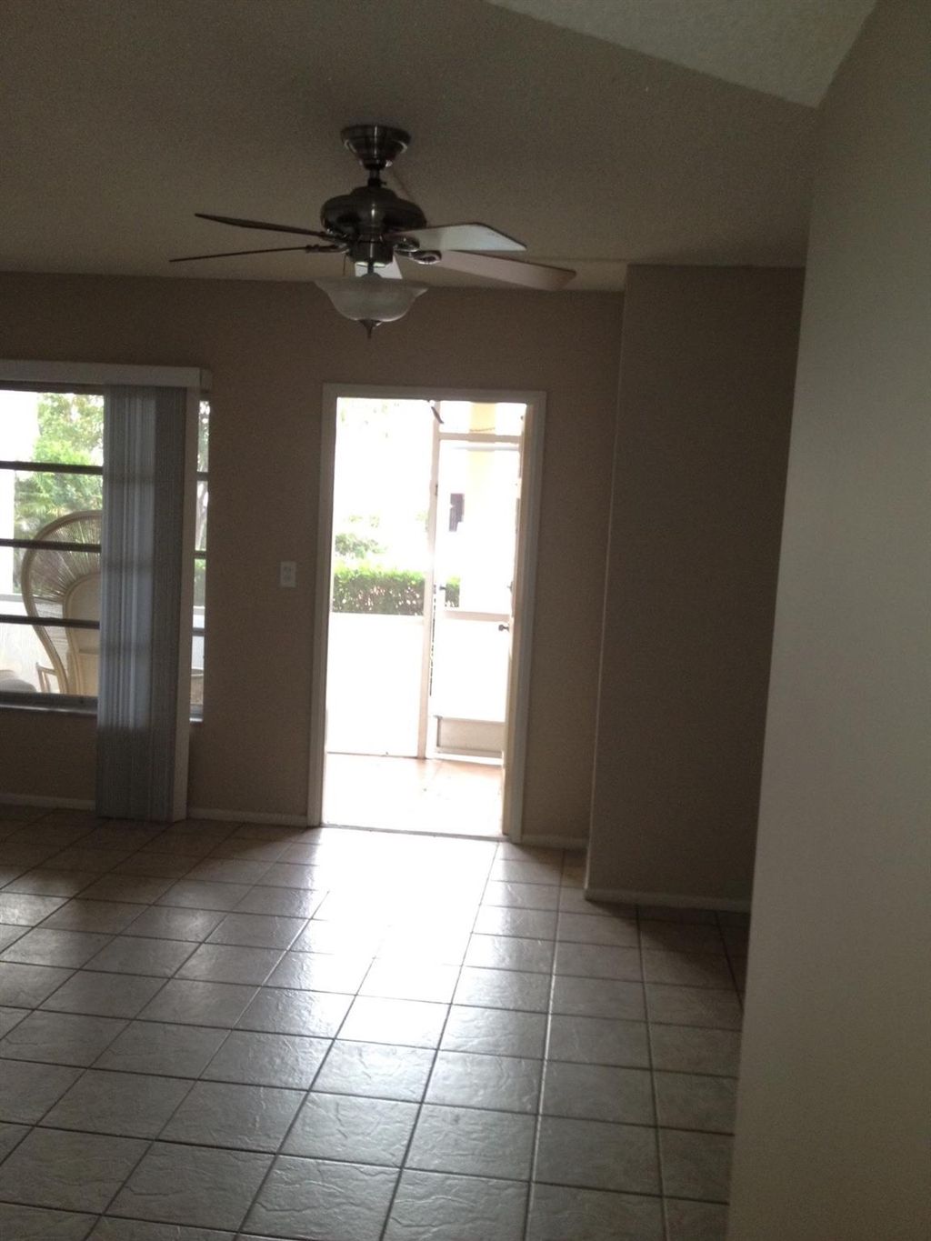 Photo of 601 Pine Dr #104, Pompano Beach, FL 33060 (MLS # F10540926)