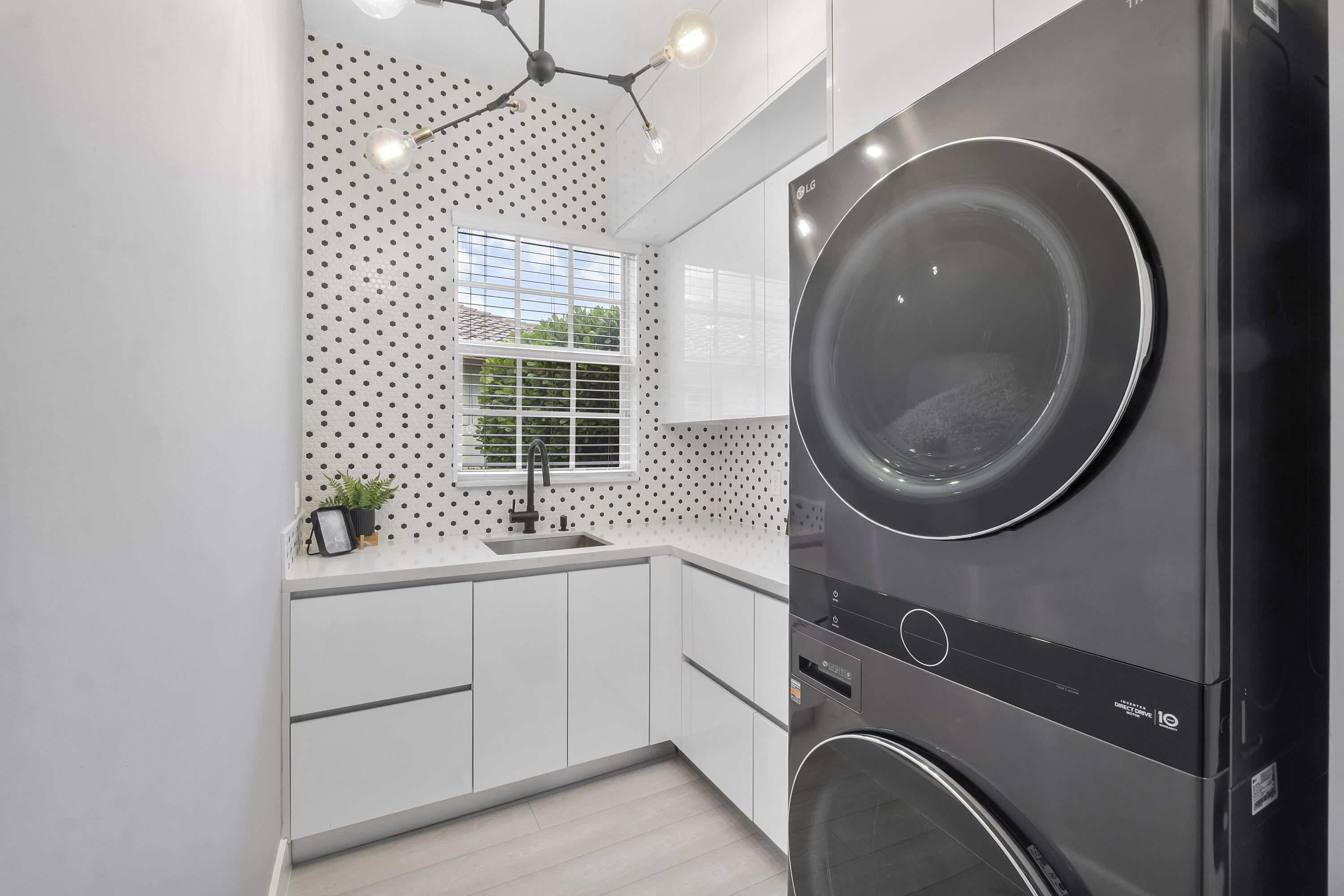 DEBUYS PLAT - Residential