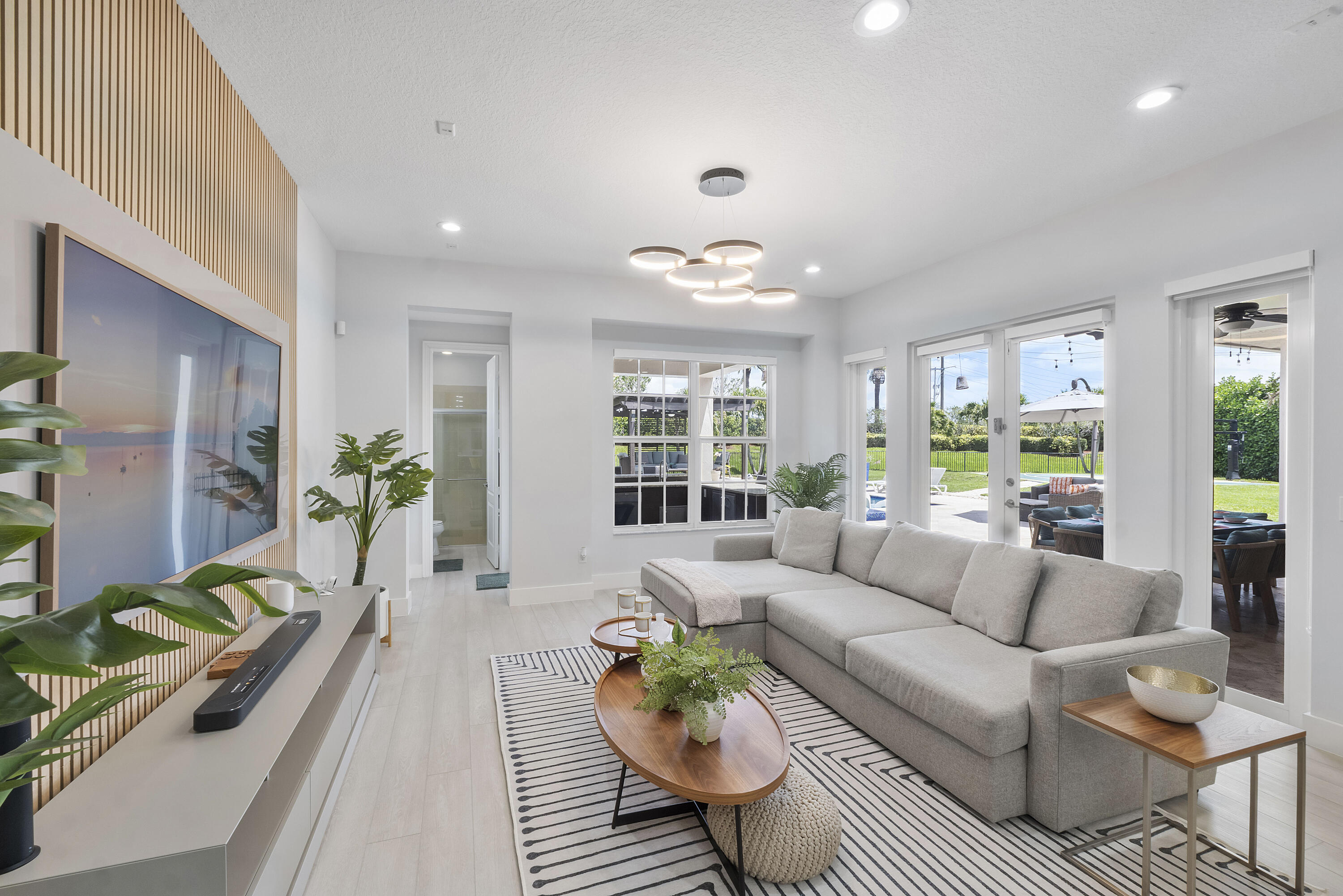 DEBUYS PLAT - Residential