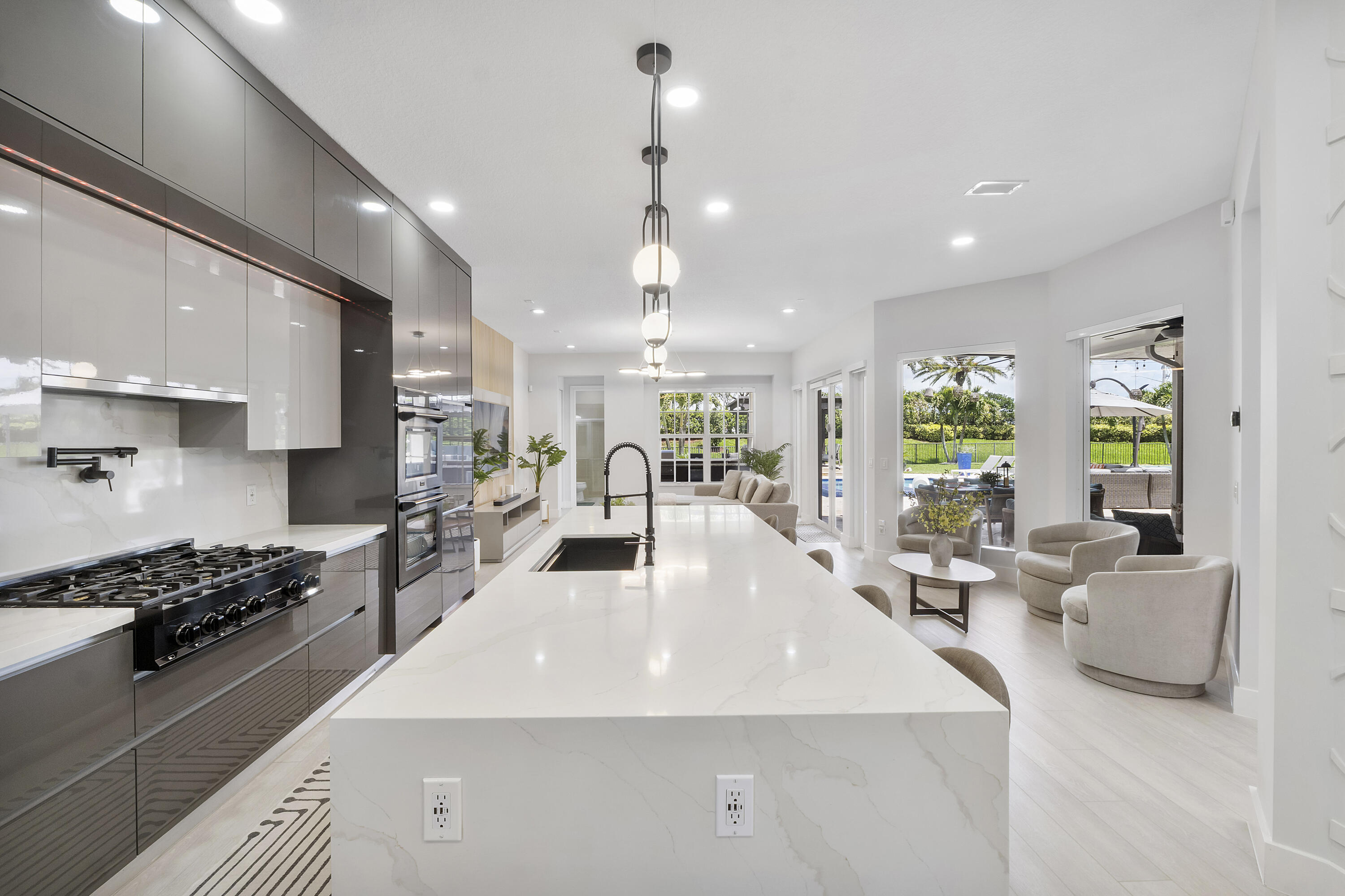 DEBUYS PLAT - Residential