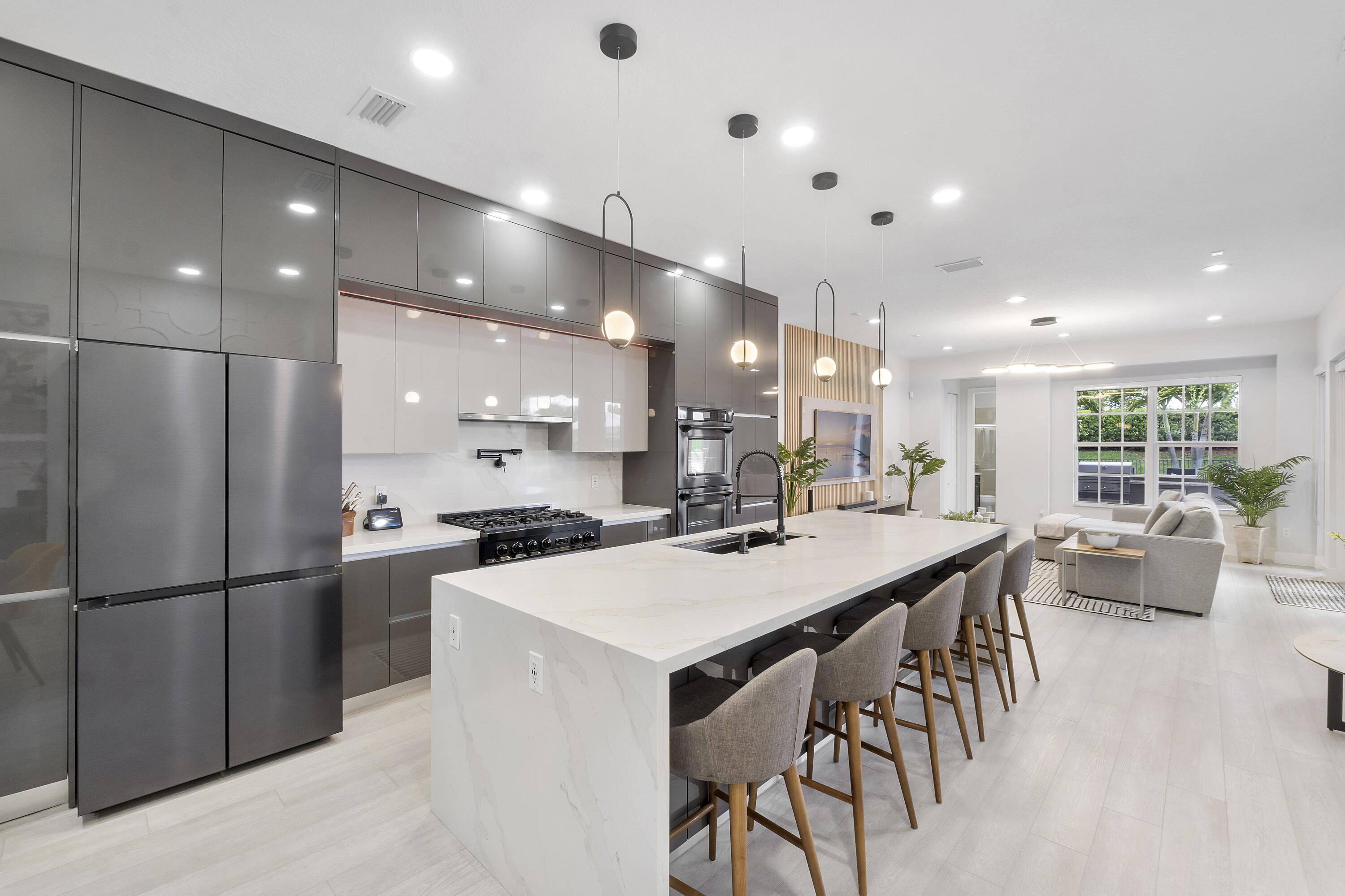 DEBUYS PLAT - Residential