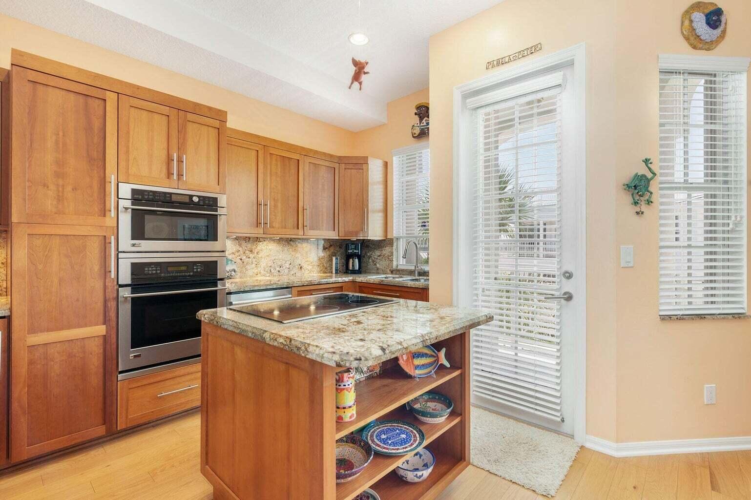 JUPITER KEY 2 - Residential