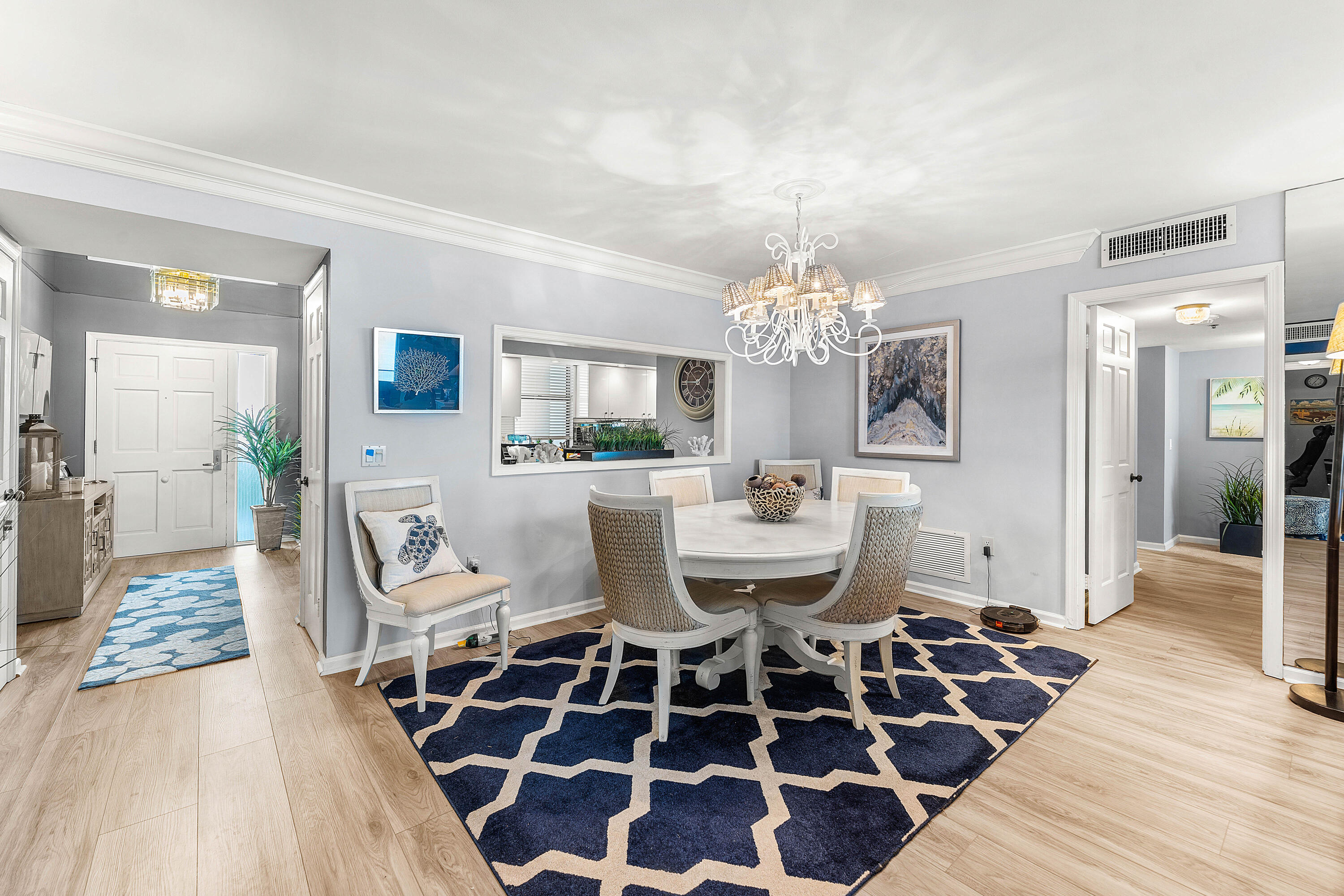 OCEAN TOWERS SOUTH CONDO APTS - Residential Lease