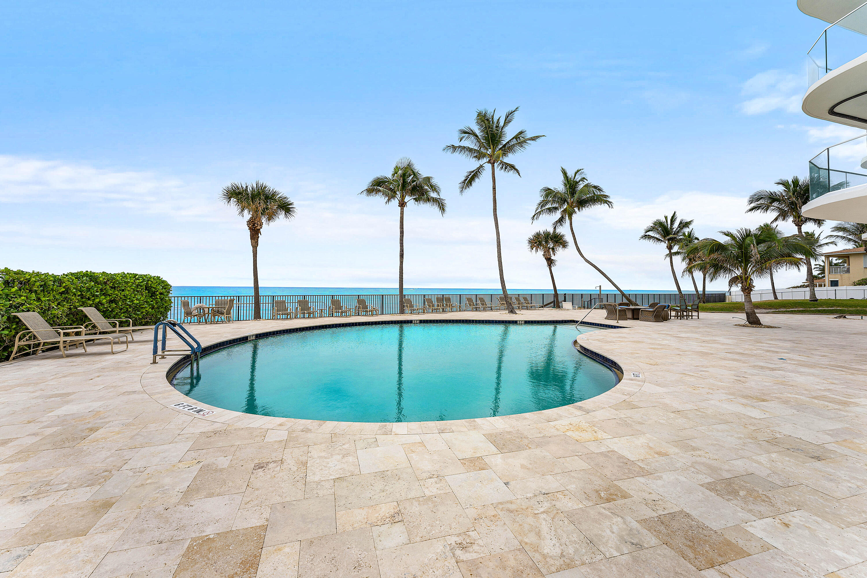 OCEAN TOWERS SOUTH CONDO APTS - Residential Lease