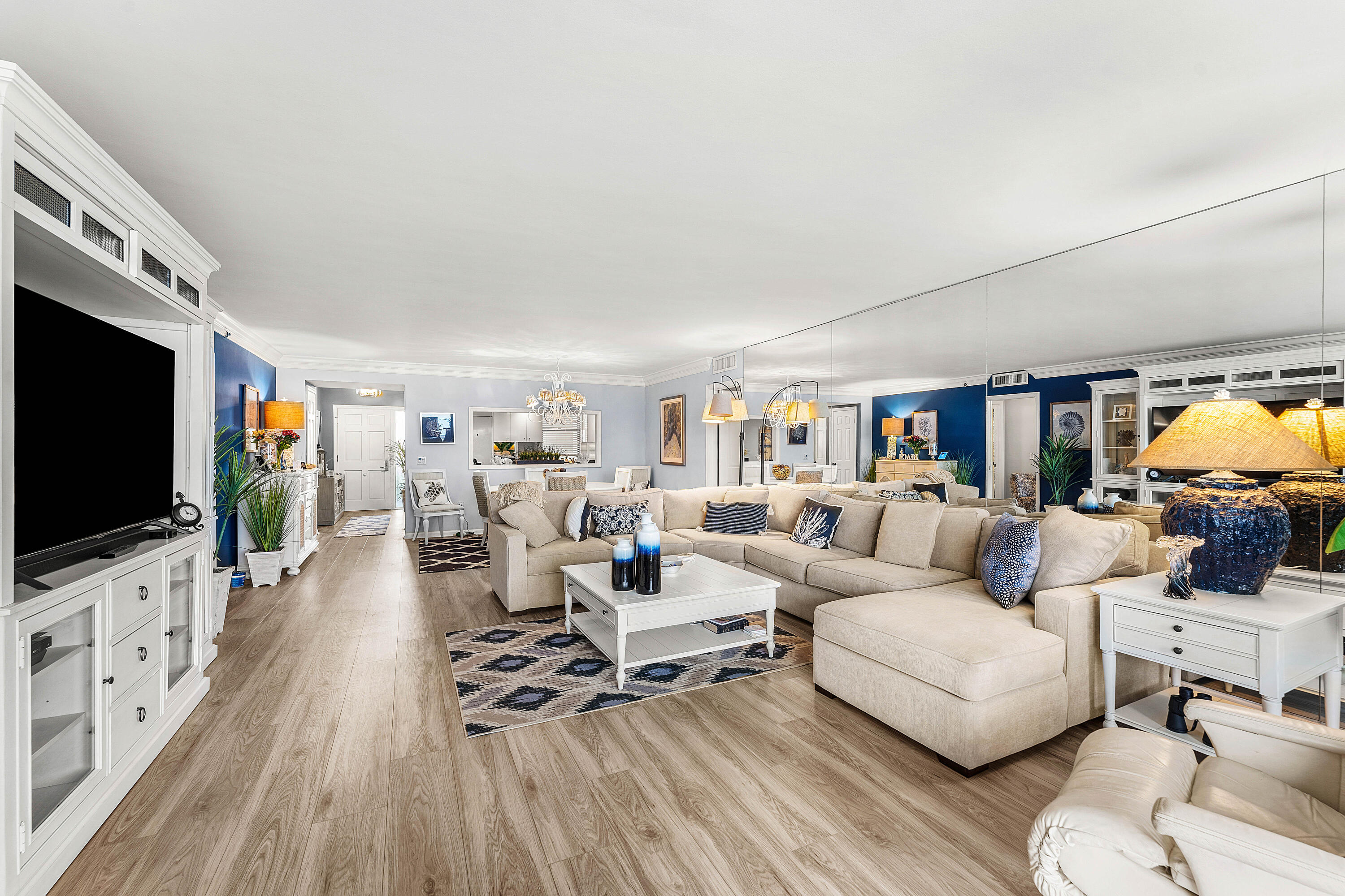 OCEAN TOWERS SOUTH CONDO APTS - Residential Lease