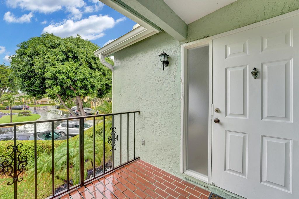 Photo of 561 Waterside Drive, Hypoluxo, FL 33462 (MLS # R11071158)