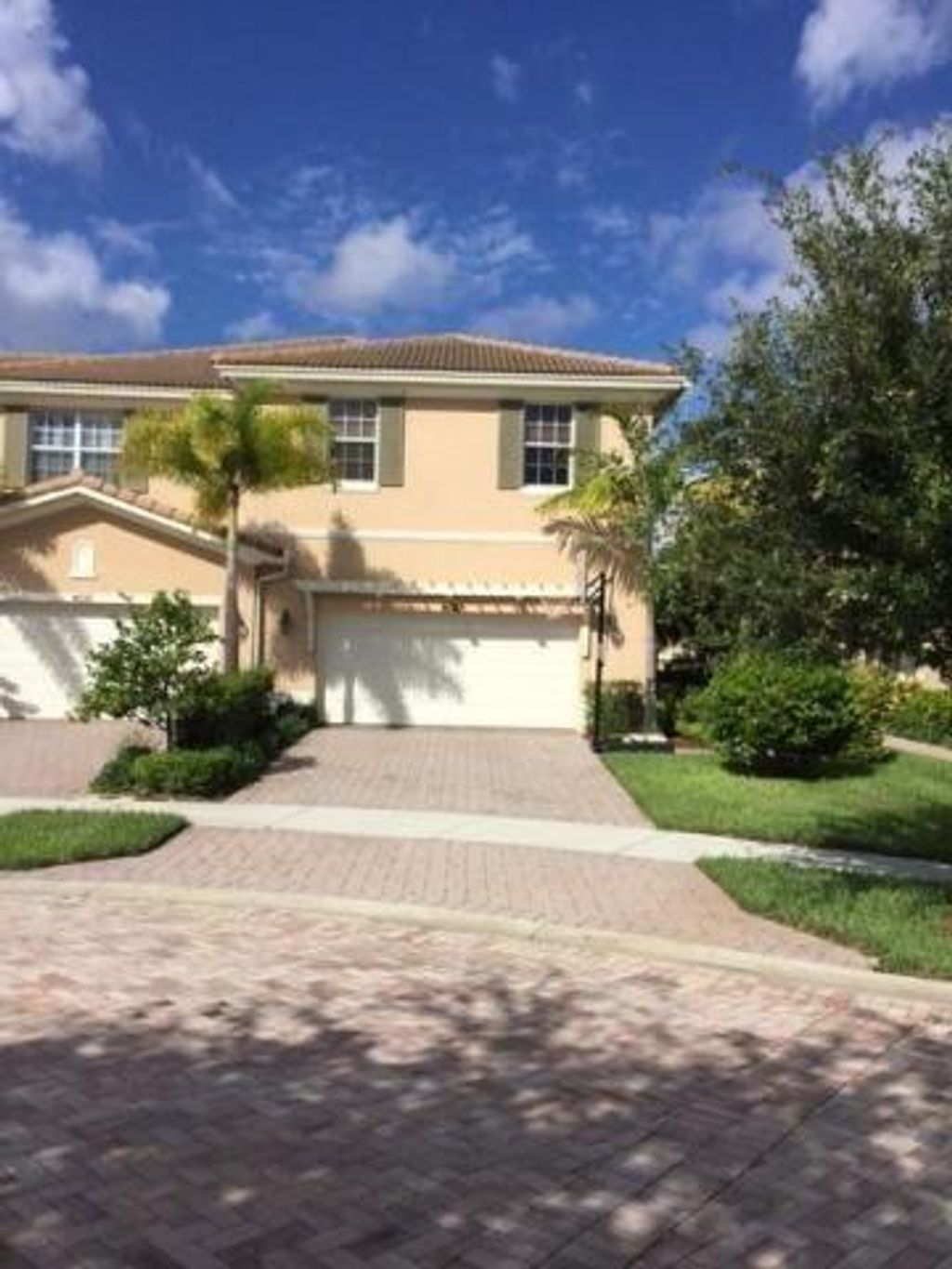 Photo of 4620 Cadiz Circle, Palm Beach Gardens, FL 33418 (MLS # R10943490)