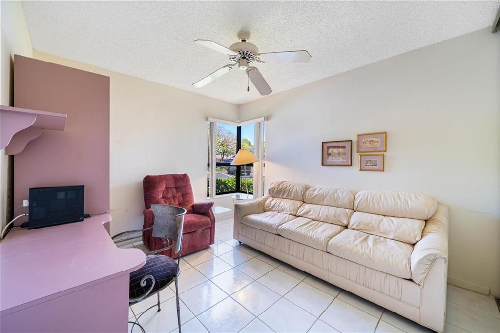 Applewood Village I - Residential