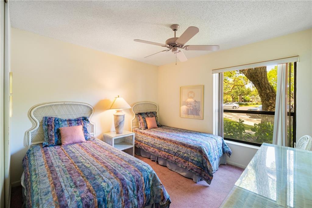 Applewood Village I - Residential