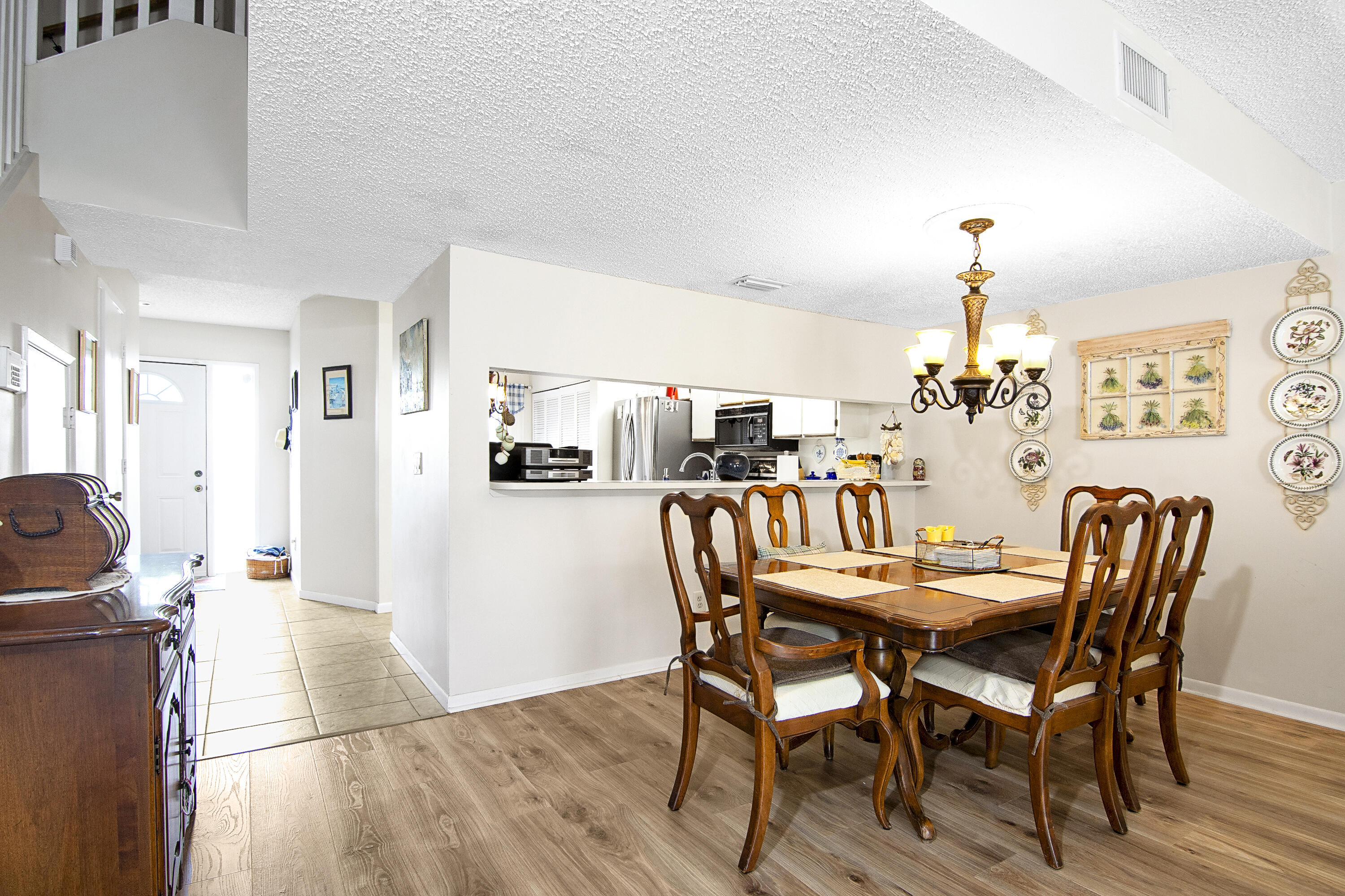 RIVERWALK 3 - Residential