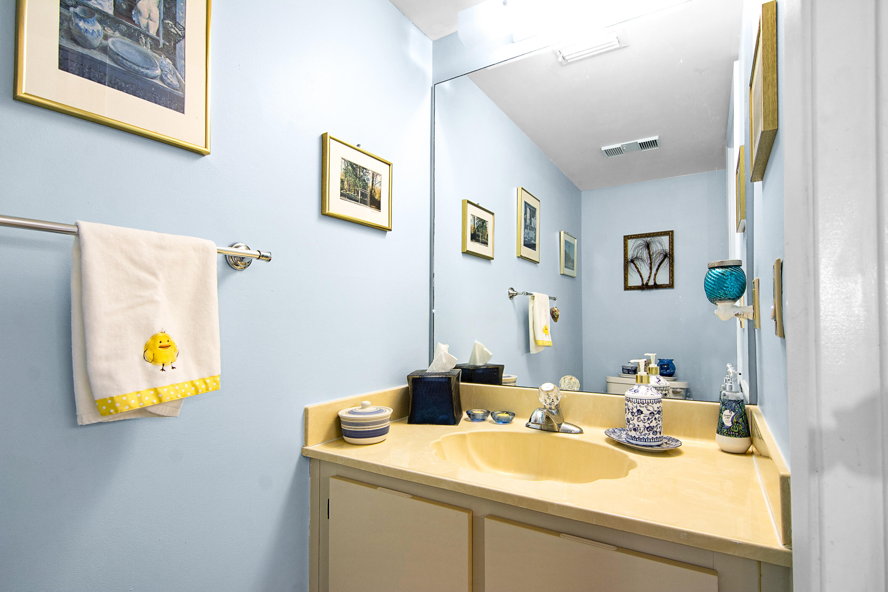 RIVERWALK 3 - Residential