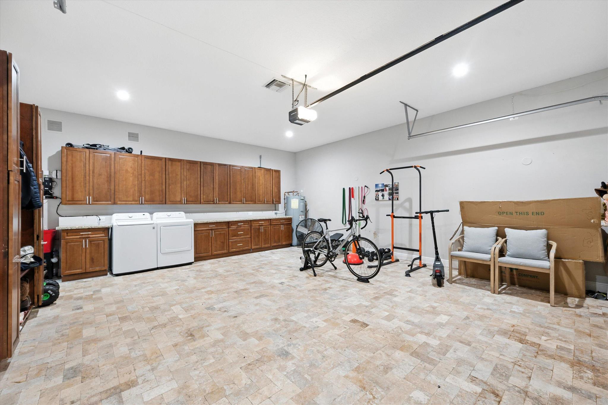 DEER RUN - Residential