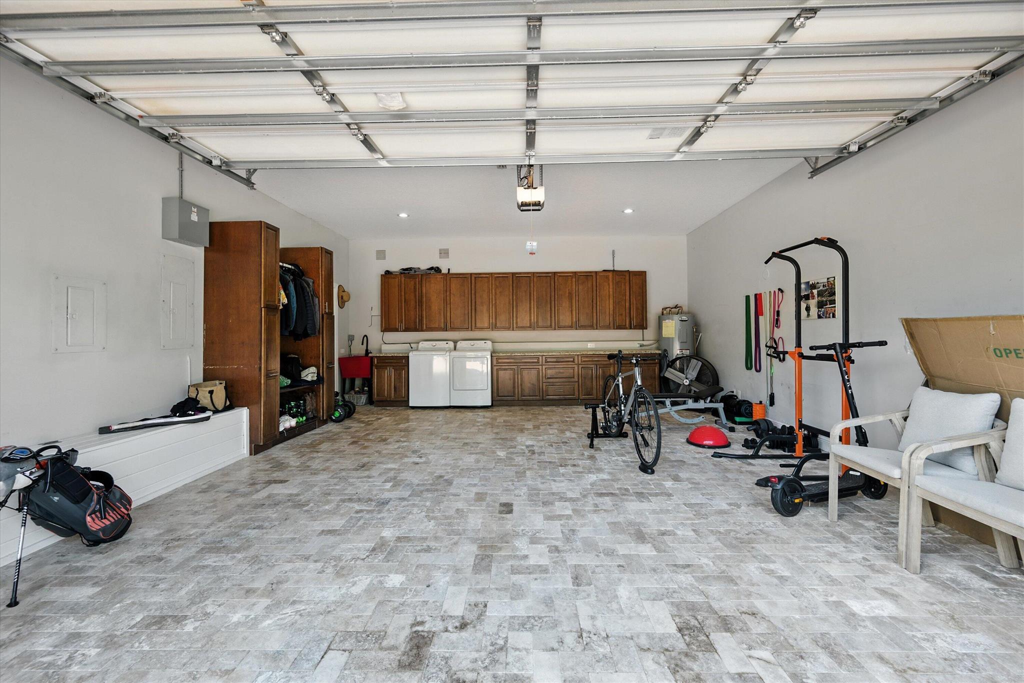 DEER RUN - Residential