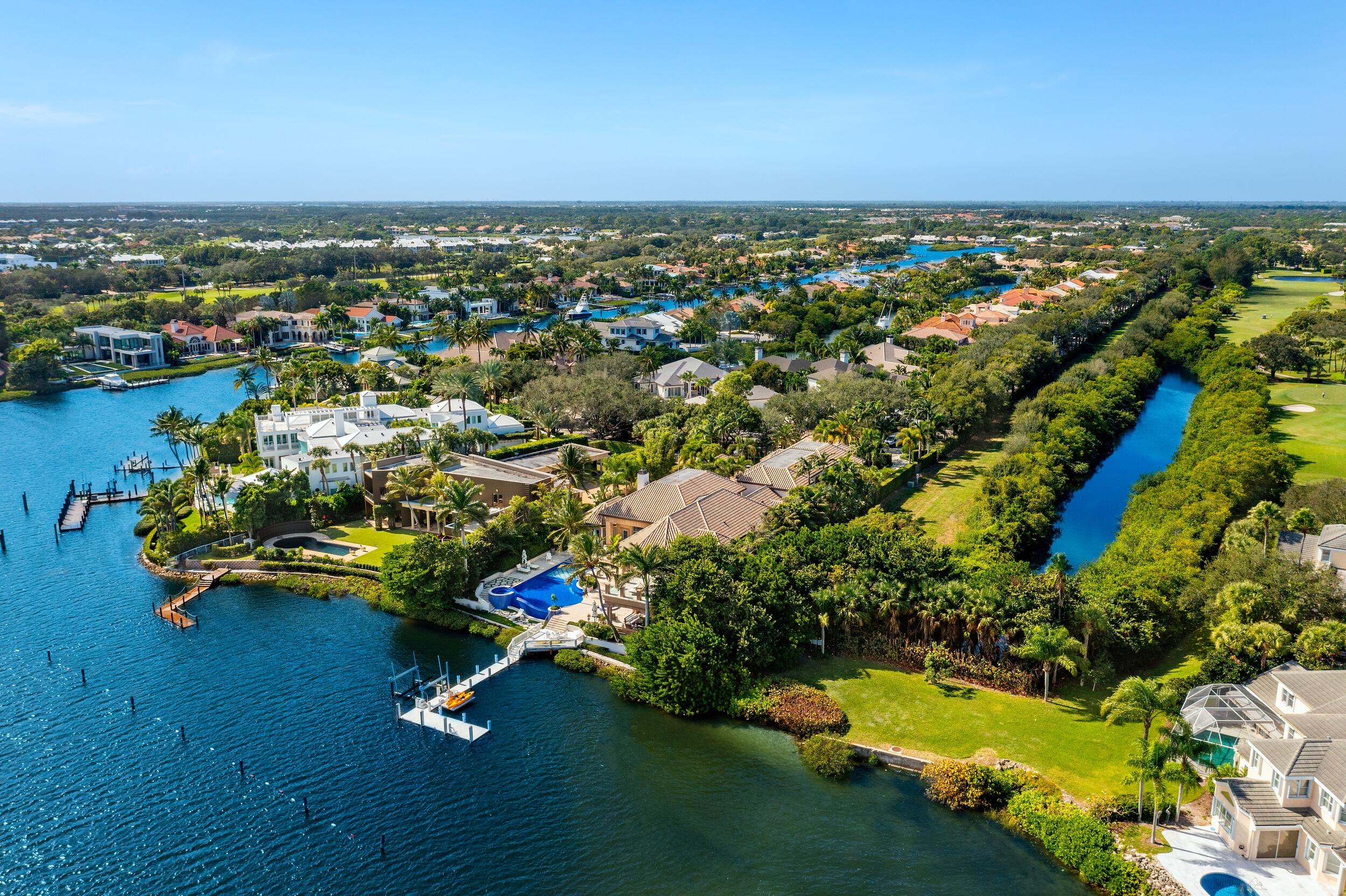 ADMIRALS COVE 2 PAR A - Residential