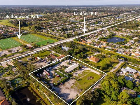5400 Thunderbird Drive Lake Worth FL 33463