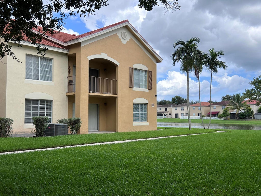 Photo of 4190 San Marino Boulevard #207, West Palm Beach, FL 33409 (MLS # R11021133)