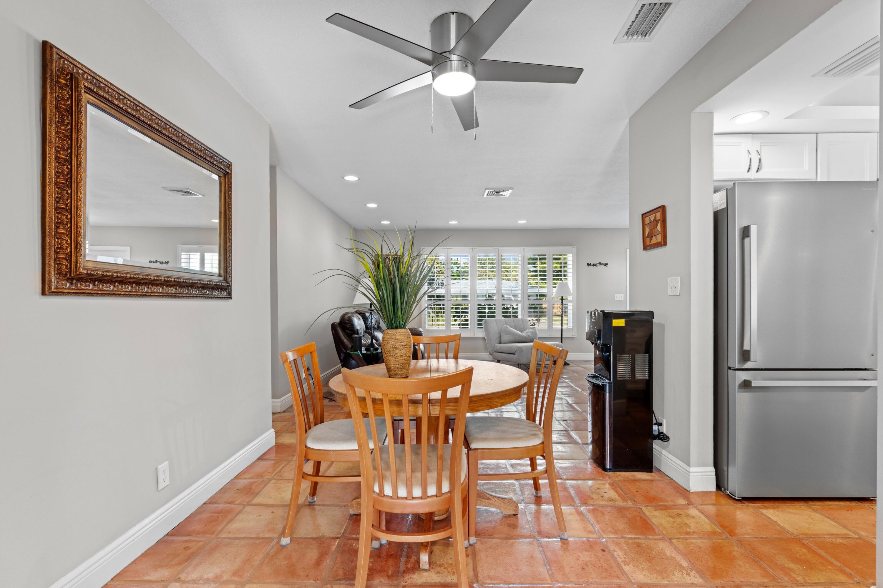 MONTEZ GARDENS - Residential