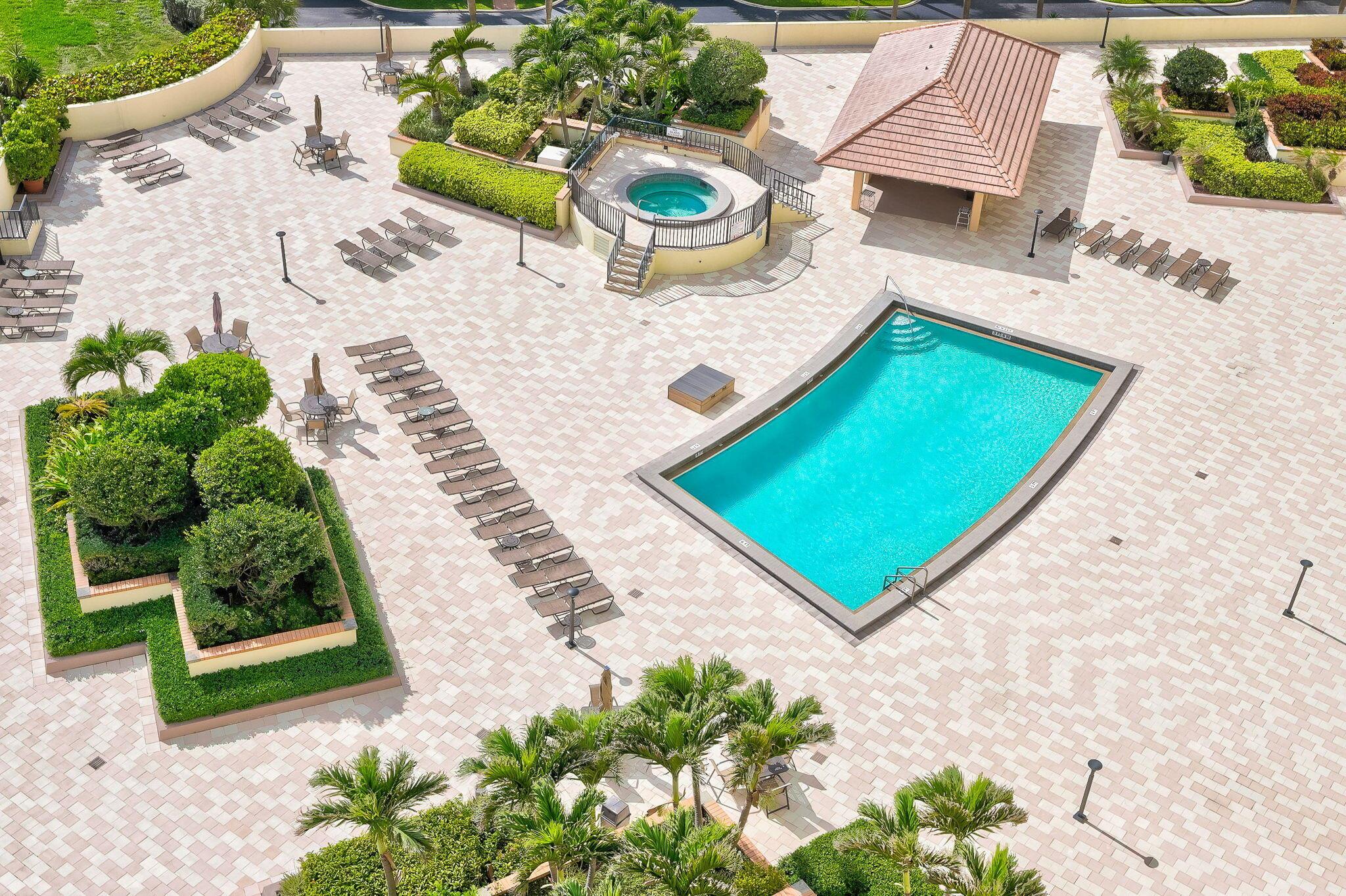 400 Ocean Trail Way 707