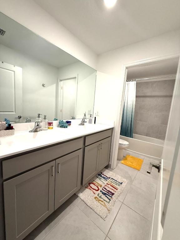 Lakewood Cove - Residential