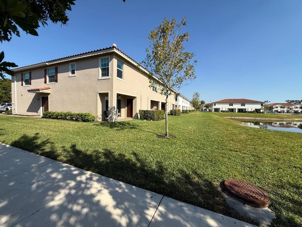 Lakewood Cove - Residential