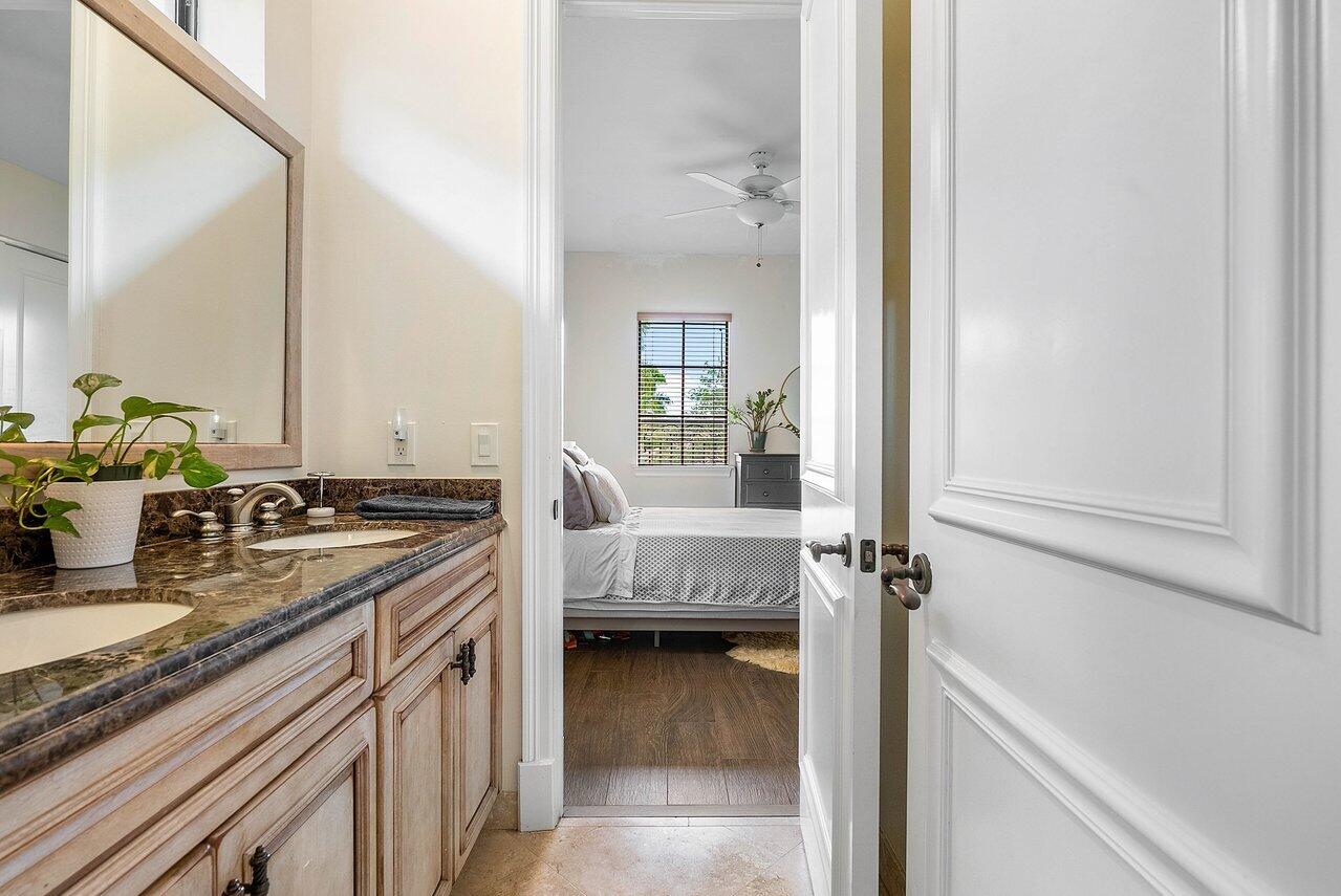 PARKLAND GOLF AND COUNTRY - Residential Lease