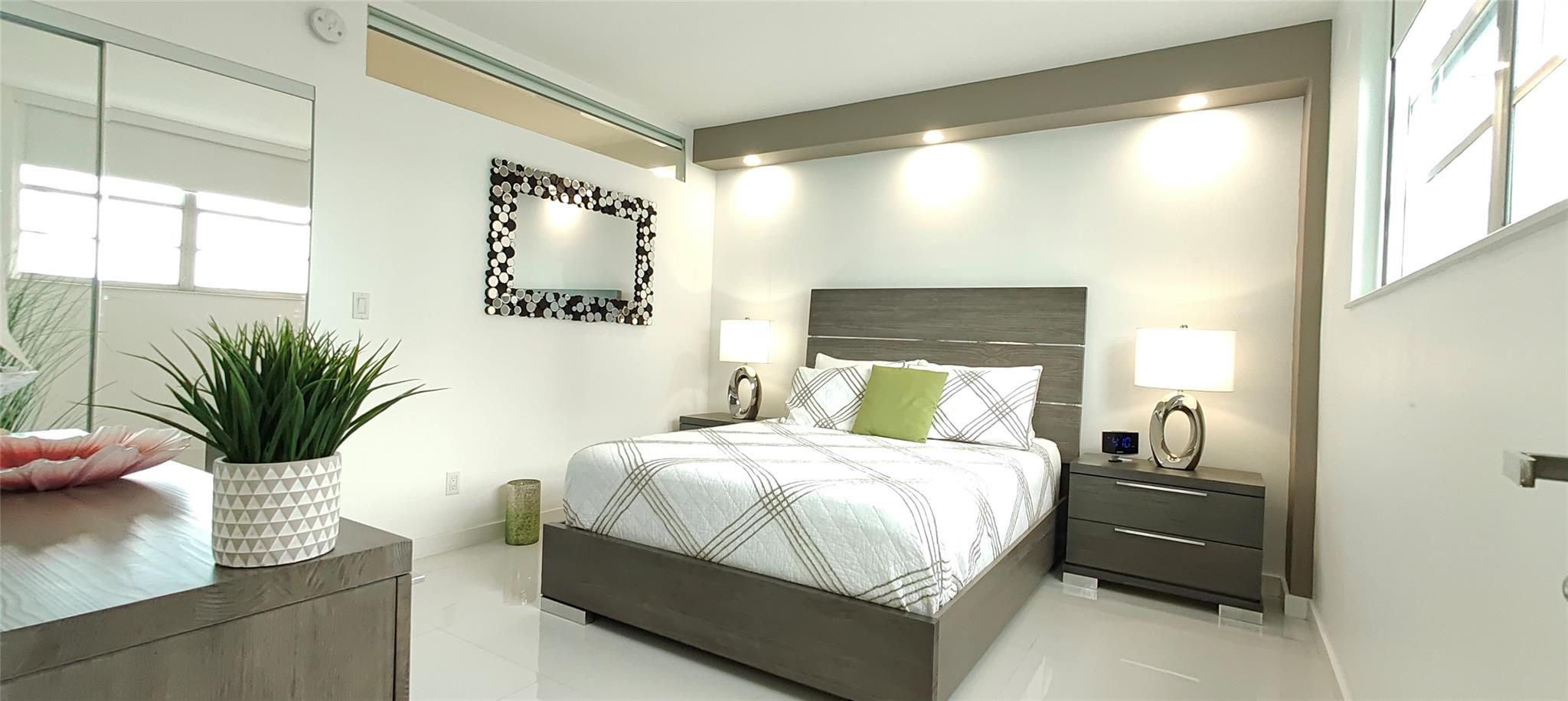 OCEAN RESERVE - Residential