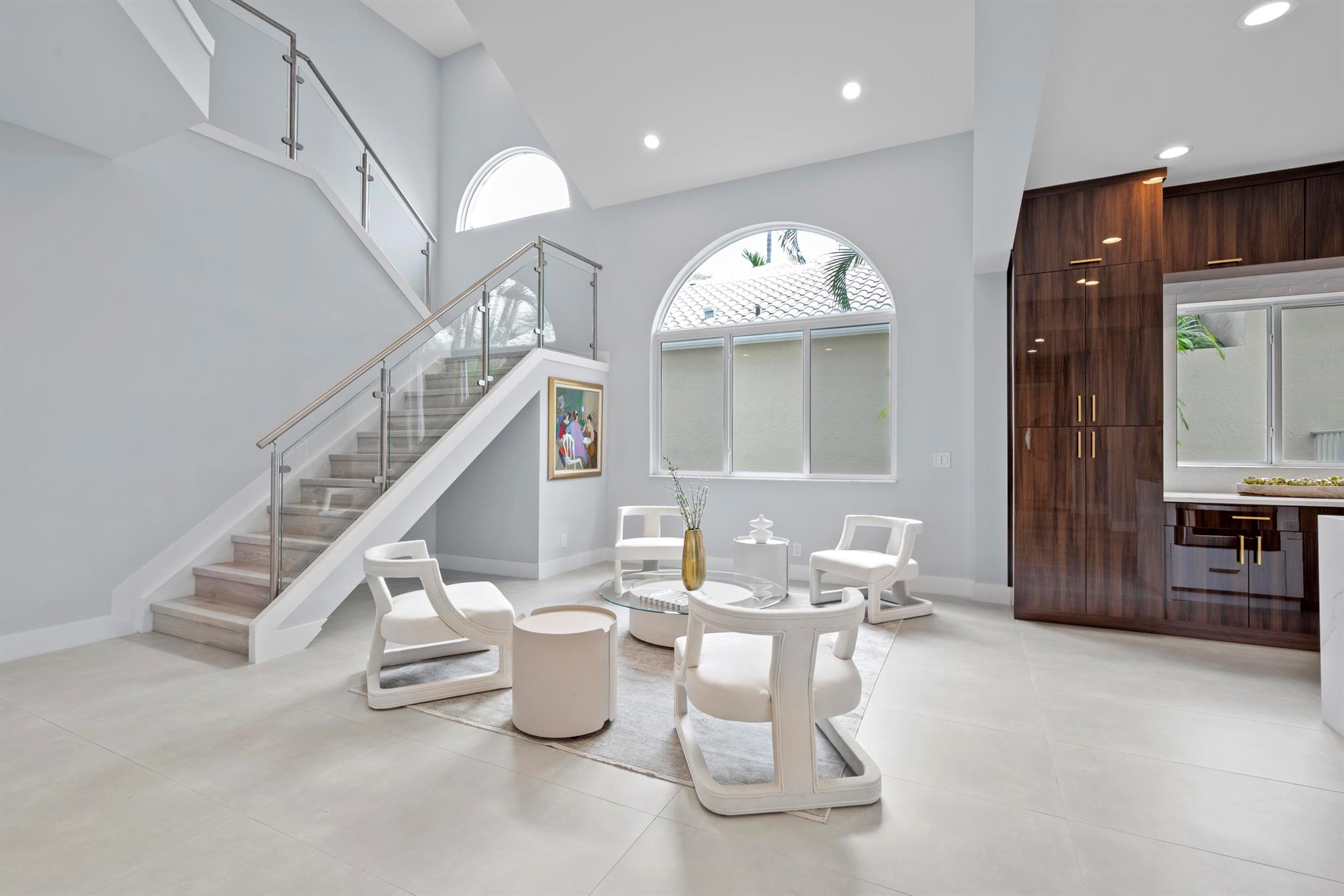 LAKES OF SUTTON / POLO CL - Residential