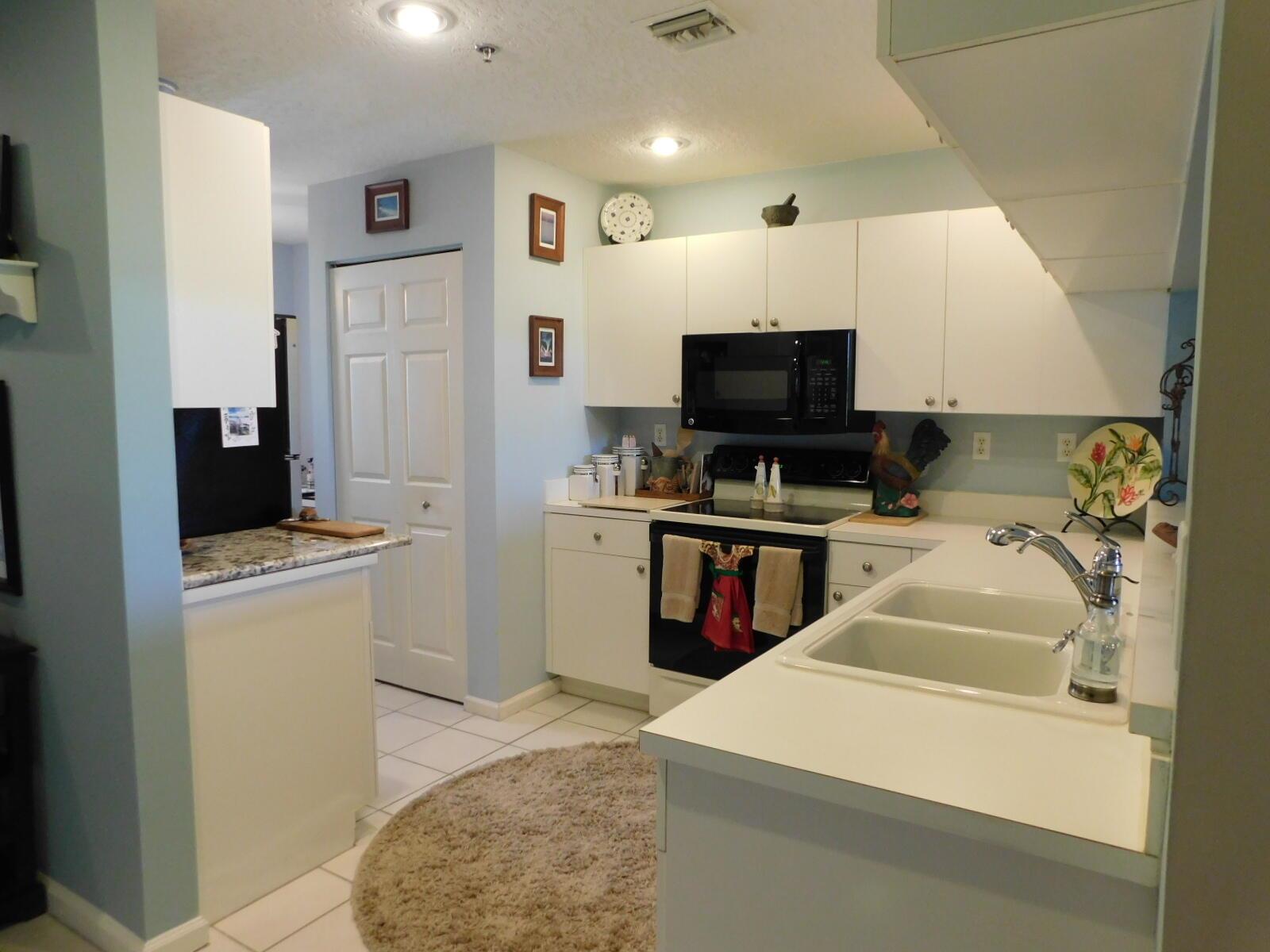 6062 SE Landing Way 2