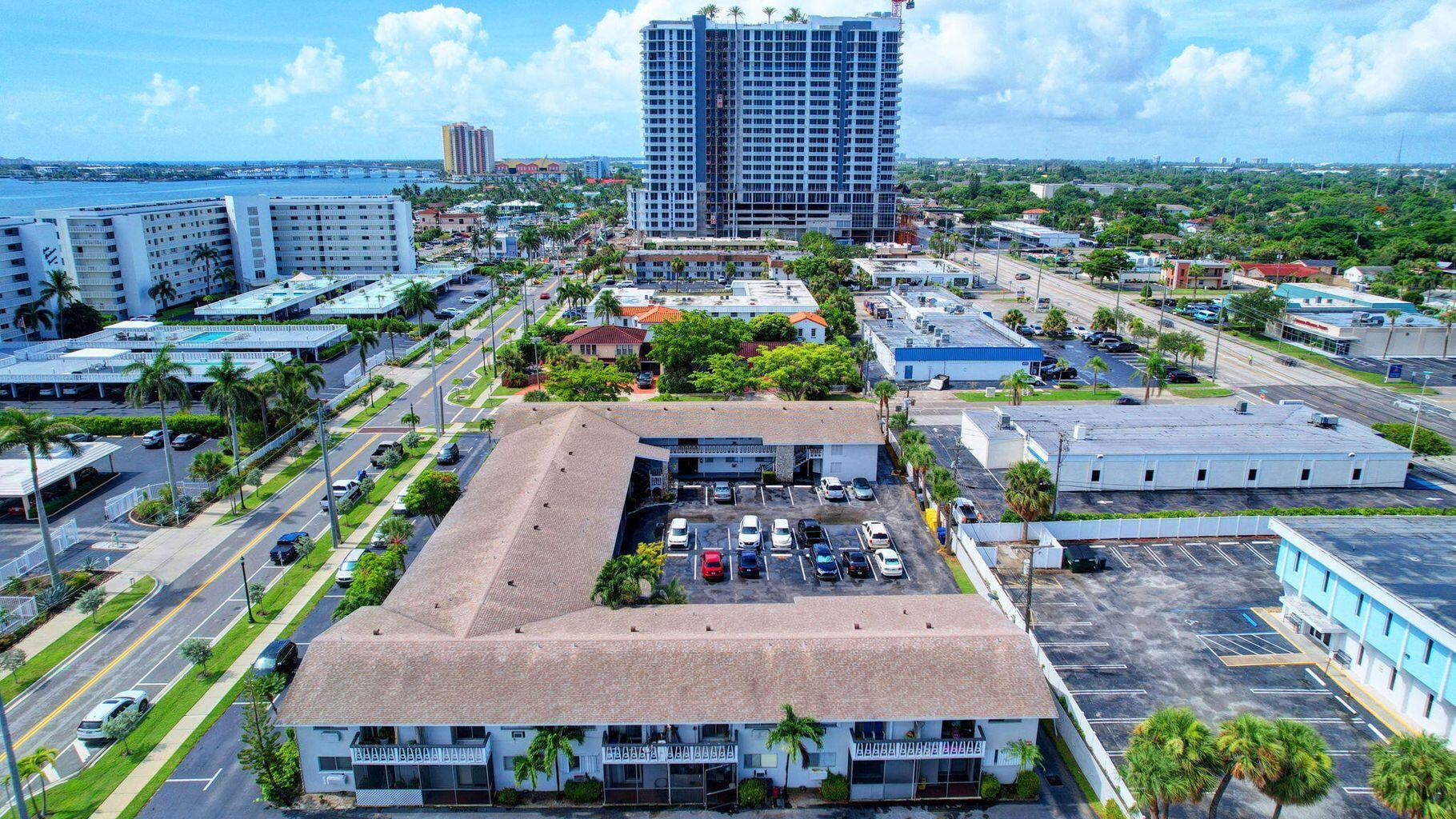 LAKE SHORE CONDO - Residential Lease