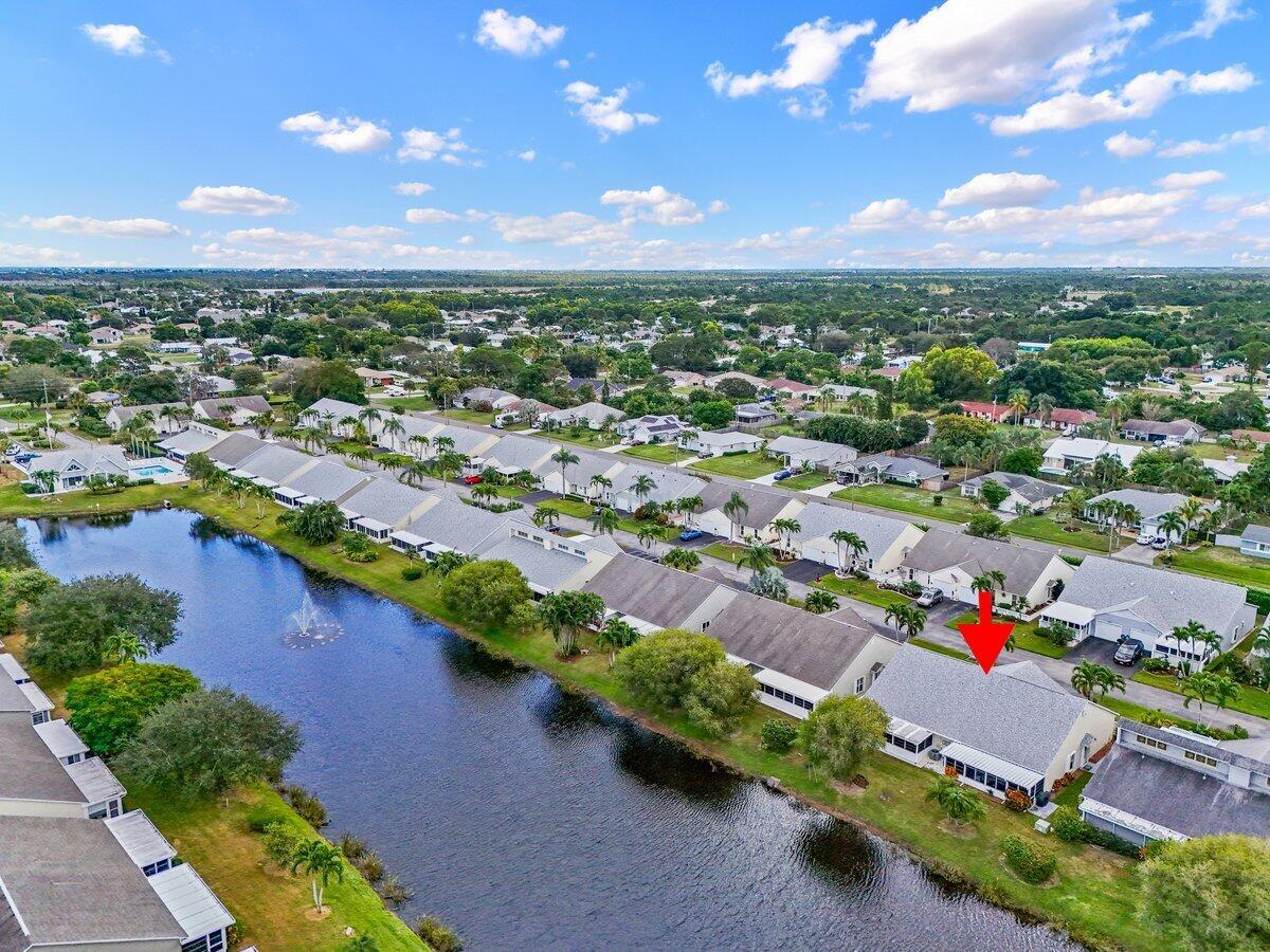 TROPICAL EAST - Residential