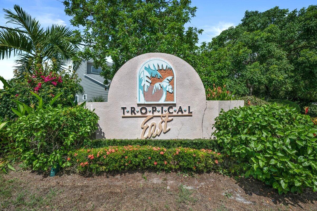 TROPICAL EAST - Residential