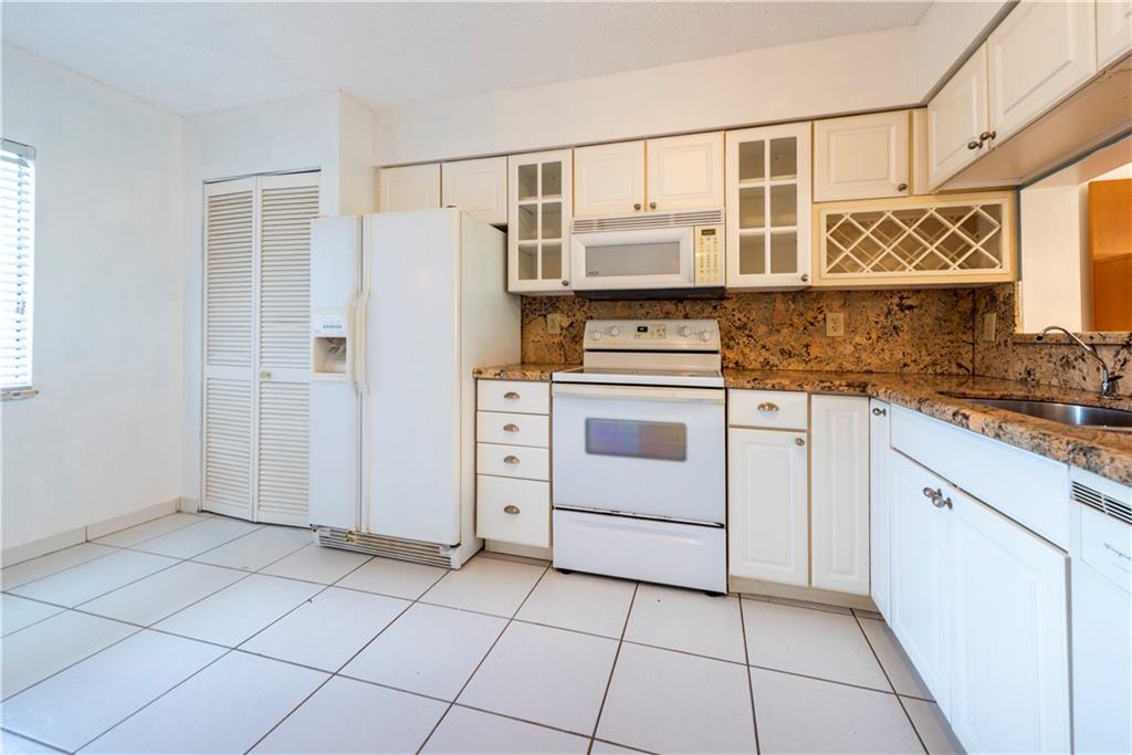 Cypress bend - Residential