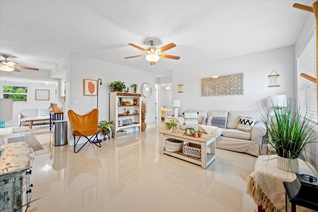 Photo of 3251 Capri Road, Palm Beach Gardens, FL 33410 (MLS # R10963583)